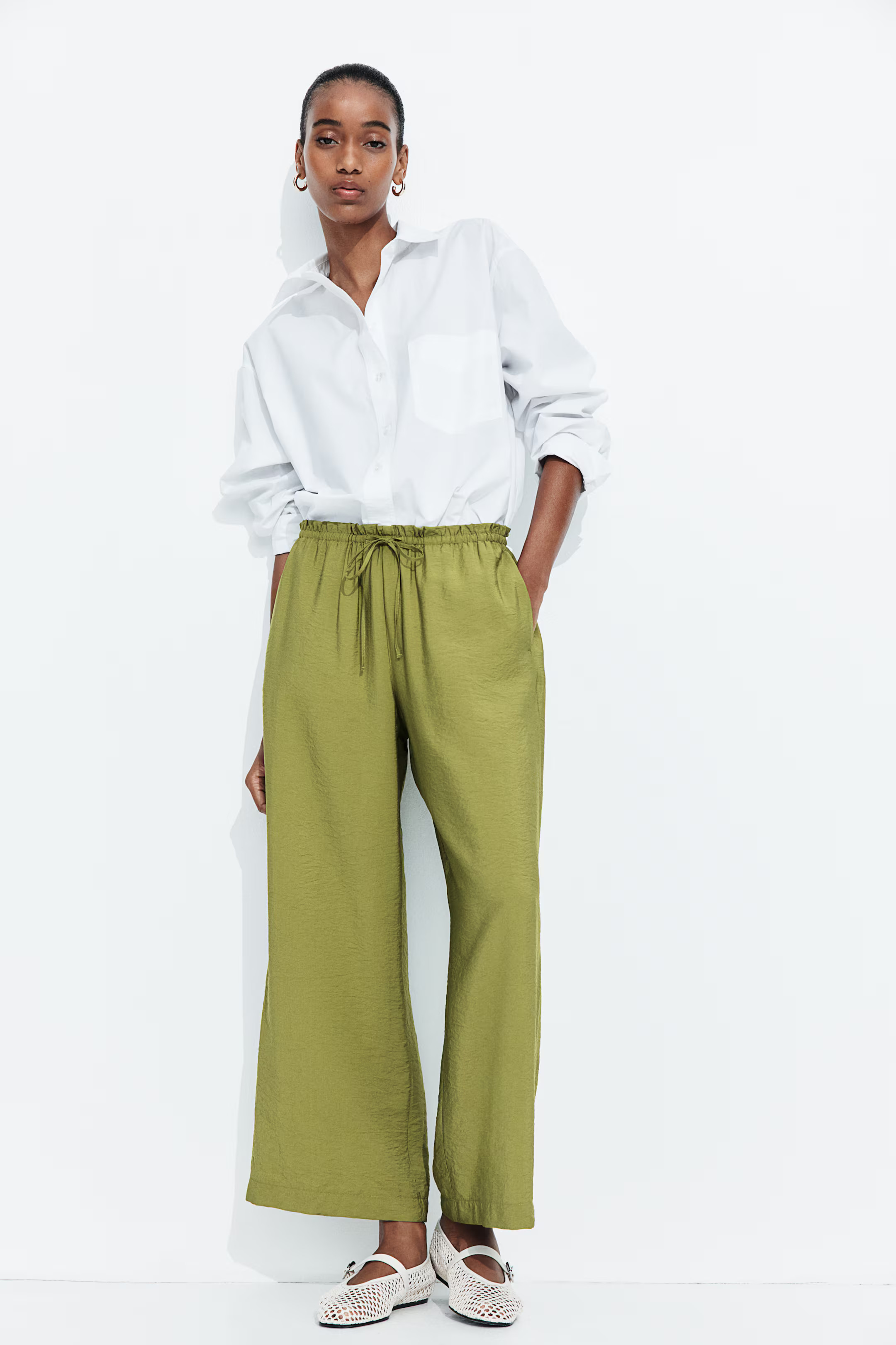 Straight Drawstring Pants - Regular waist - Ankle-length - Olive green - Ladies | H&M US | H&M (US + CA)