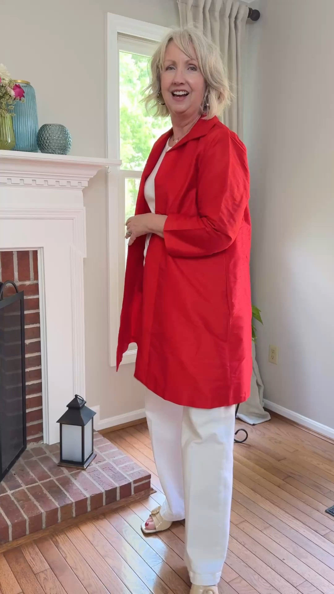 This jacket from Frances Valentine is tha pop of bold color you have been waiting for. The perfect piece to add to your evening when the temporaries drop this spring  

#LTKootd #LTKTall #LTKMothersDay