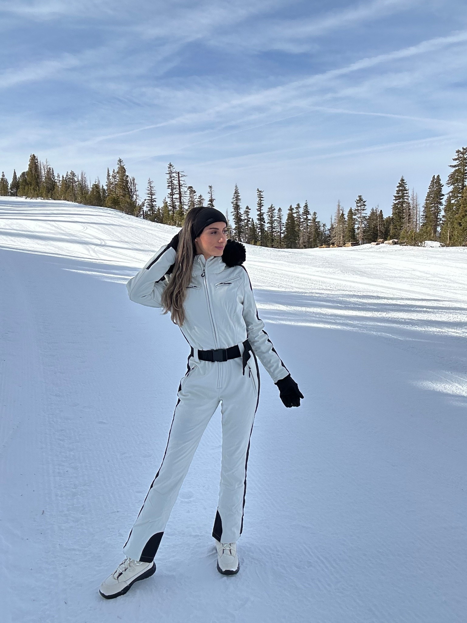 Ski trip essentials linked 🤍❄️
#snowfit 

#LTKSeasonal #LTKootd #LTKU