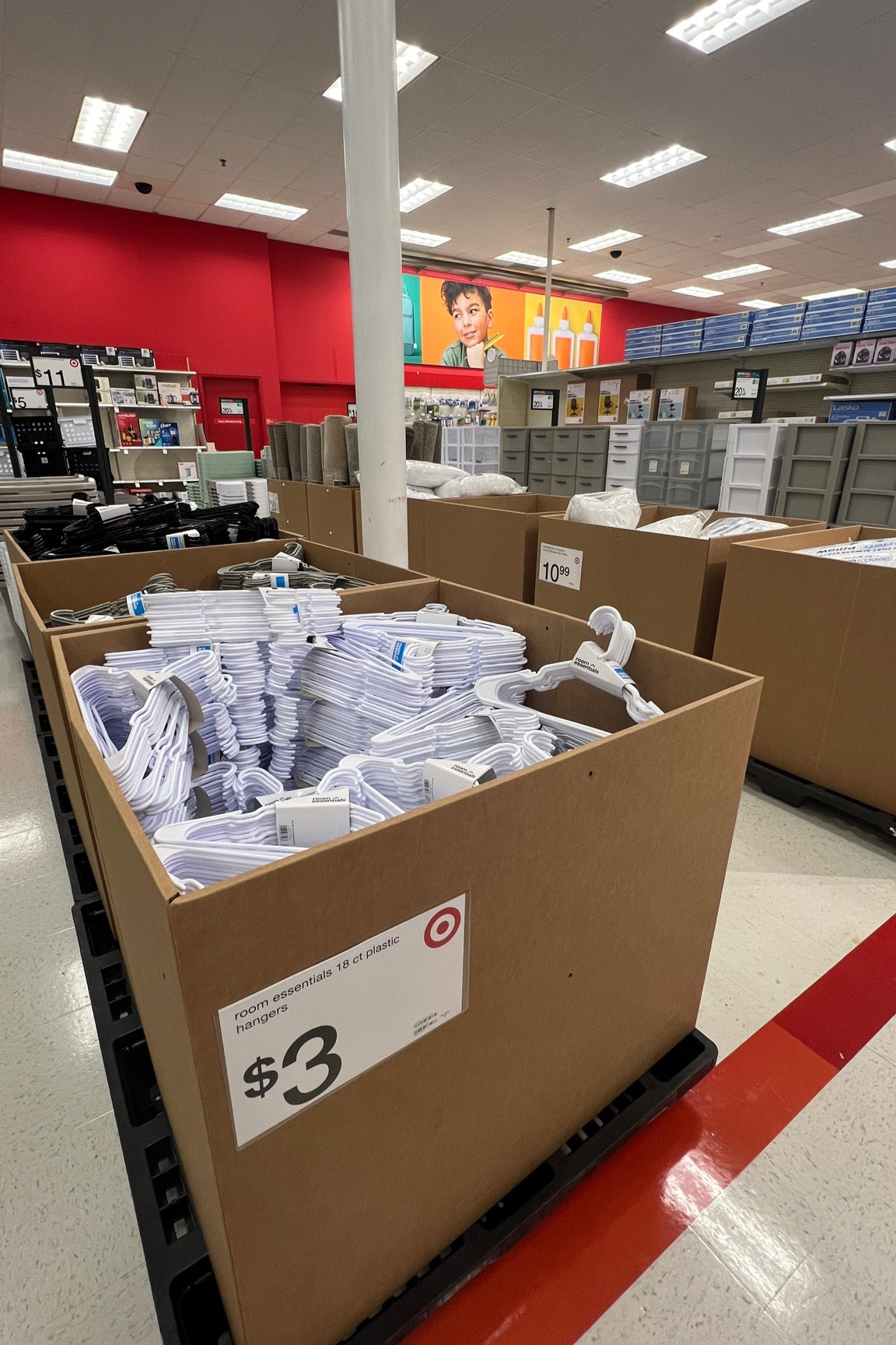 18pk Plastic Hangers - Room Essentials™ 
Comes in a bunch of colors 

#LTKFamily #LTKU #LTKHome