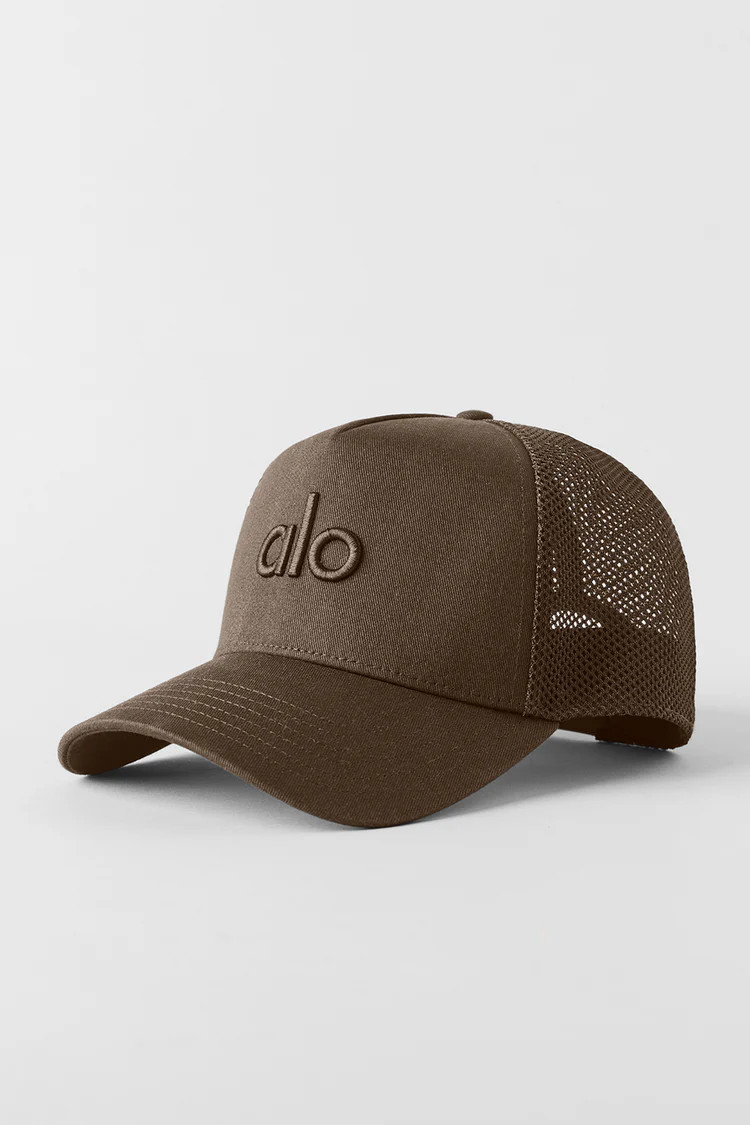 District Trucker Hat - Espresso | Alo Yoga (US)