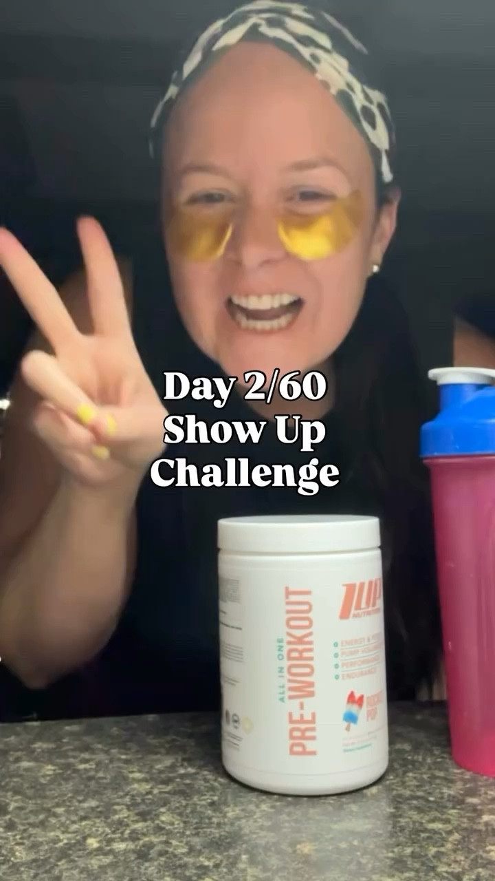 My husband said I was living my best life today…
and honestly that was the goal. 💛

Day ✌️ Show Up Challenge Recap:

4:30am club ✔️
Pre-workout ✔️ @1upnutrition
Incline weighted walk ✔️ DeerRun- AMANDA12. @deerrun_official @apexup.shop 
Mom life interruptions ✔️
Post workout fuel ✔️
12k steps ✔️
Sunshine + fresh air ✔️
Mindset reset ✔️

Nothing fancy.
Nothing perfect.
Just showing up… and living life.

Because sometimes living your best life looks like early mornings, messy workouts, kids joining in, and soaking up sunshine when you can. ☀️ 

Day 2 complete.
So proud of everyone showing up. 🔥

If you’re doing the Show Up Challenge with us…
Drop a ✌️ below.

And if you’re not yet come join The Show Up Club for daily accountability.

Let’s keep showing up. One day at a time. 💪

#fitnessjourney #60daychallenge #showup #showupclub #movement

#LTKfitnessgoals #LTKActive #LTKSaleAlert