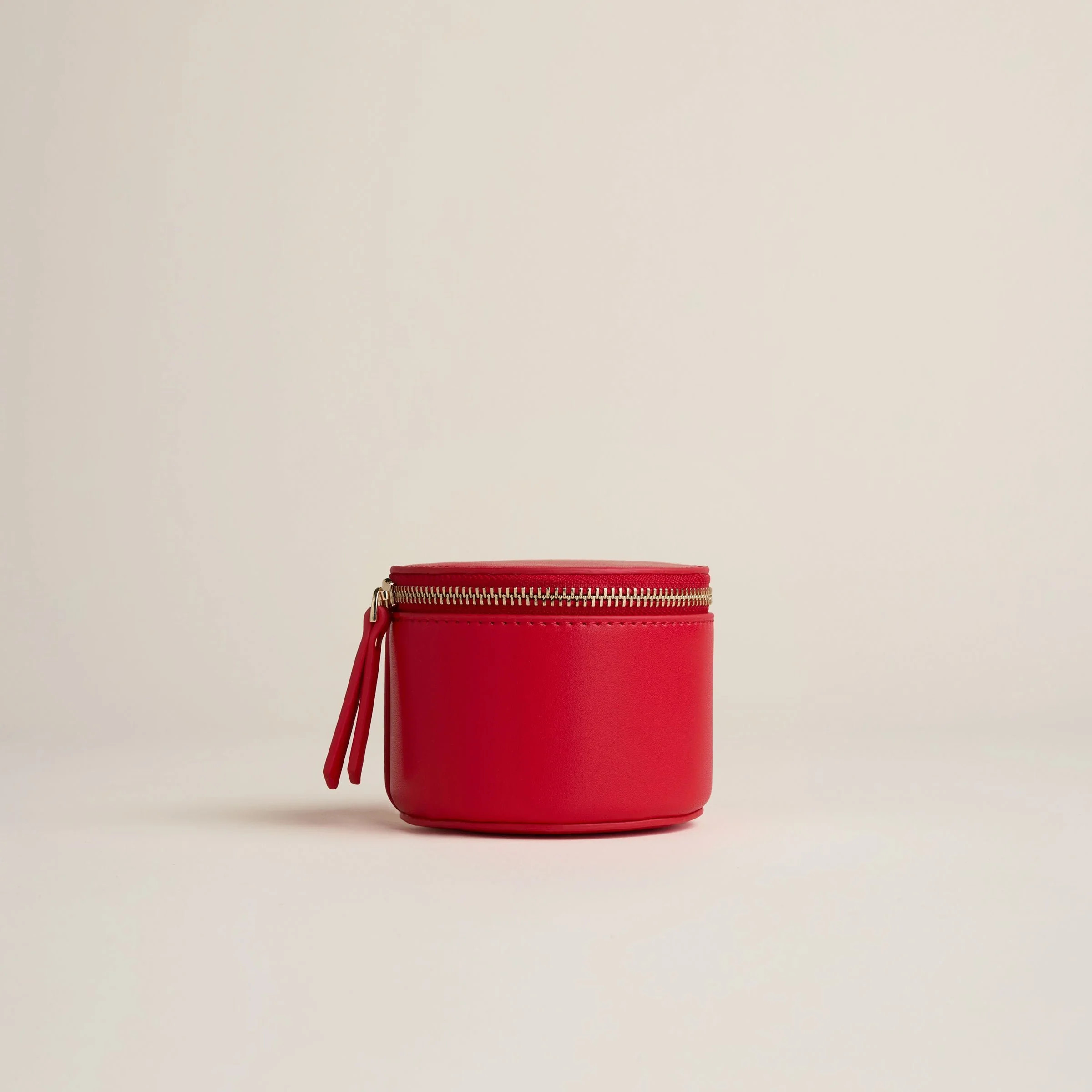 Crimson Red Globetrotter Jewelry Case | Hudson+Bleecker | Portable Jewelry Organizer | Hudson+Bleecker