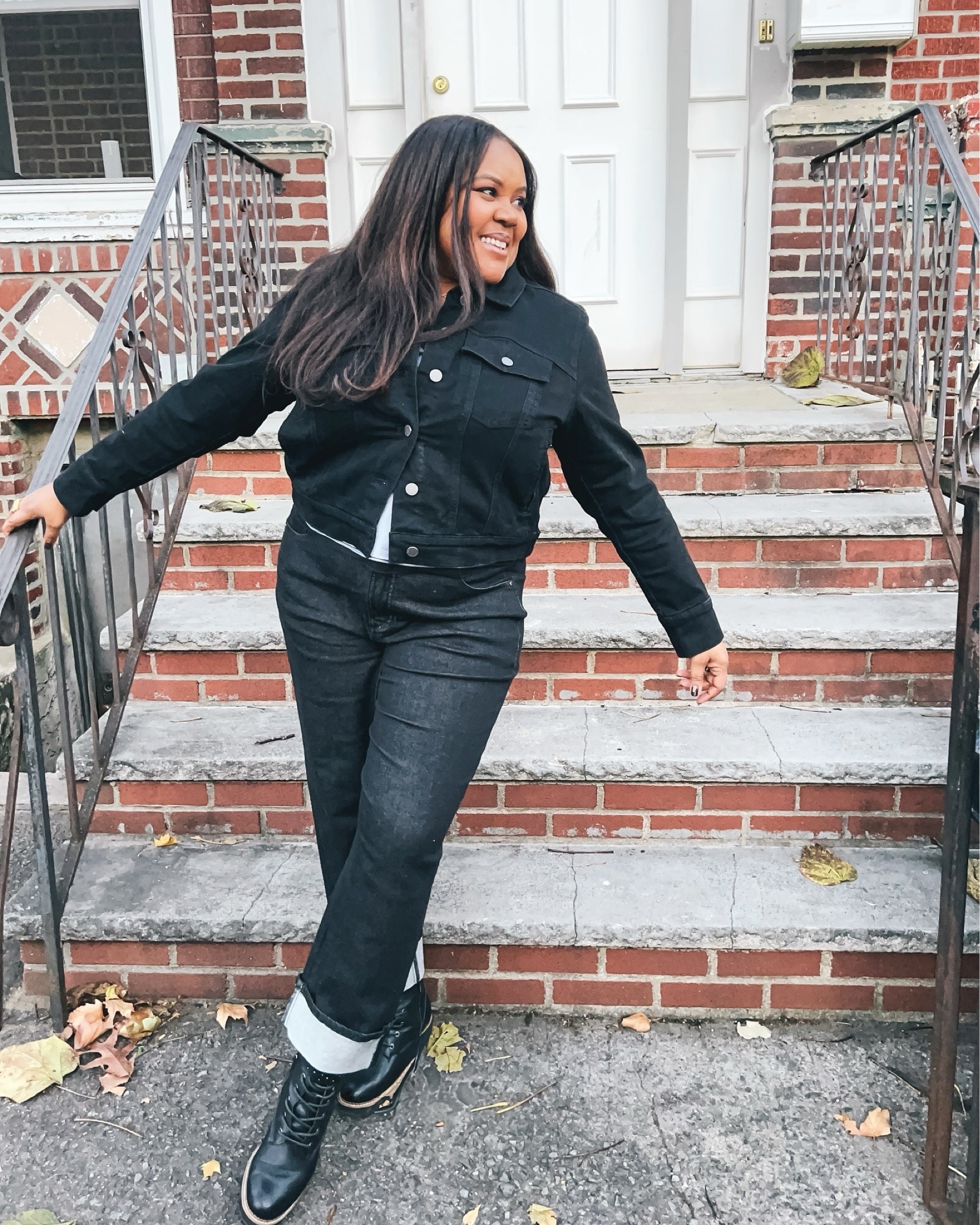 Well-made denim with excellent fit makes me feel like I can take on anything. Add a kick-ass boot and I’m all the way there. Wearing the Stevie High Rise Straight Leg in Vintage Indigo Selvedge (16) paired with the Kelsey Denim Jacket in Black (M).

Luckily for me, and perhaps you too, Universal Standard’s Annual Denim Drive starts on Turkey Day and runs through 12/4. Score bestsellers and more with prices starting at just $35 👀

Heart your faves so you'll be ready when the sale starts.

AND as usual enter code INFS-AMBPATRANILA for an additional 10% off sitewide! 🤑 New customers can score another 15% off with code INFS-PATRANILAJ15 — WOWZER! Don’t sleep on this one, Lovely! Remember, sale starts 11/28. 

#UniversalStandard is the world’s most size-inclusive fashion brand with sizes 00-40. #LTKfindsunder100 #LTKfindsunder50 #ltkmidsize 

#LTKCyberWeek #LTKSaleAlert #LTKStyleTip