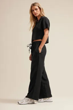 Trousers | Petite Linen Wide Leg Trousers | PixieGirl | Boohoo.com (UK & IE)