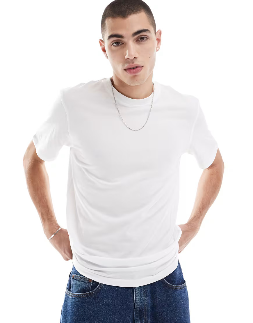 ONLY & SONS regular fit t-shirt in white | ASOS (Global)