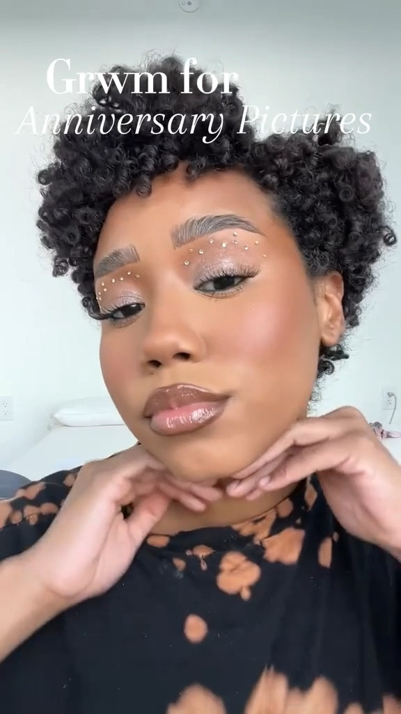 Get the best face for Anniversary Photos

#LTKPetite #LTKBeauty