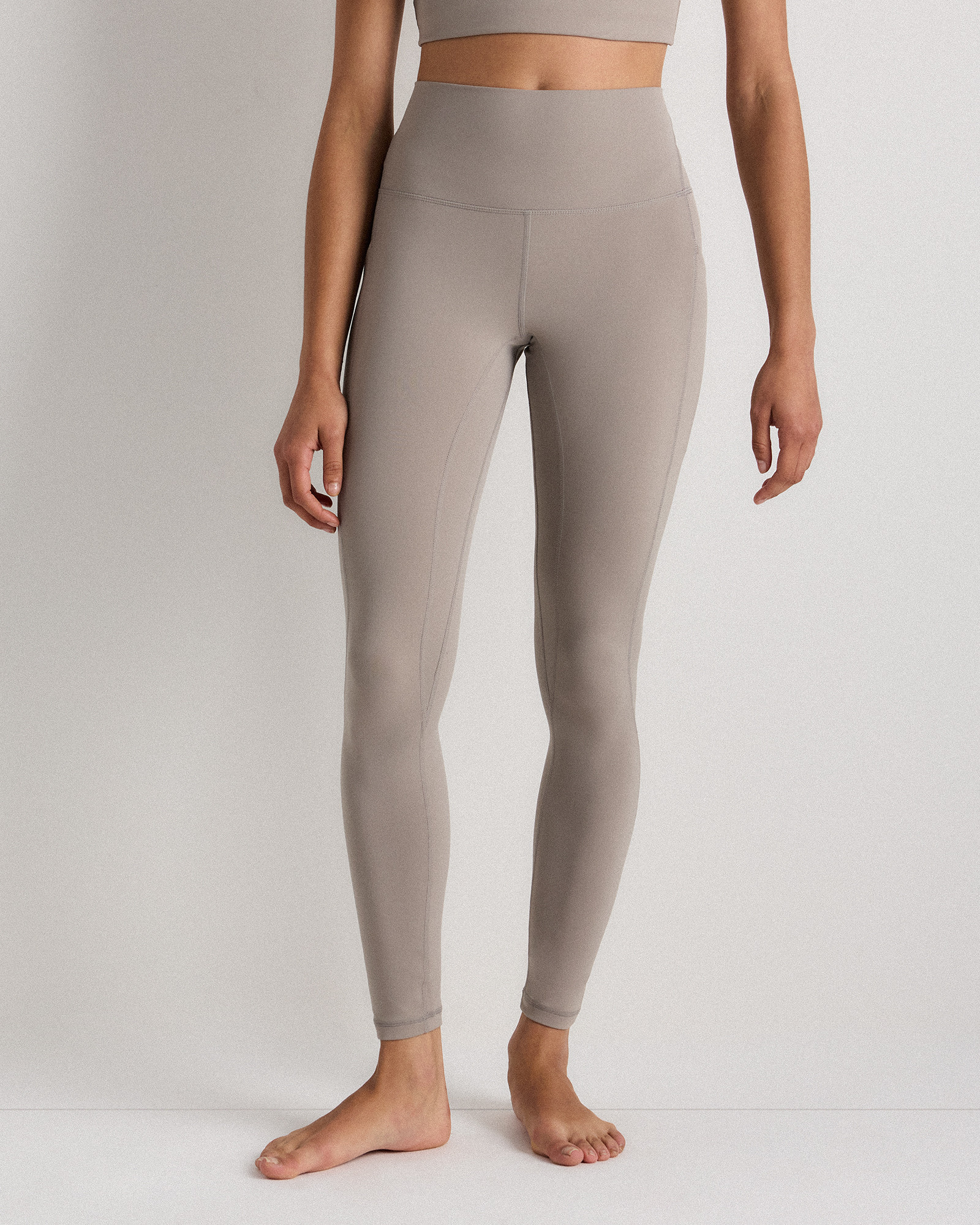 Quince | Women's Ultra-Form High-Rise Pocket Legging in Morel Grey, Size Small, Nylon/Spandex | Quince