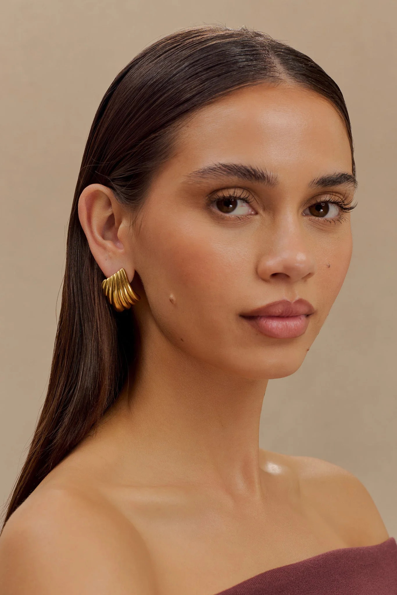 Olympia Textured Square Earrings - Gold | MESHKI US