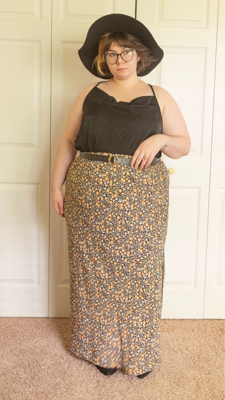 Plus size late summer black and floral 90s inspired whimsigoth outfit 

#LTKSeasonal #LTKcurves #LTKstyletip