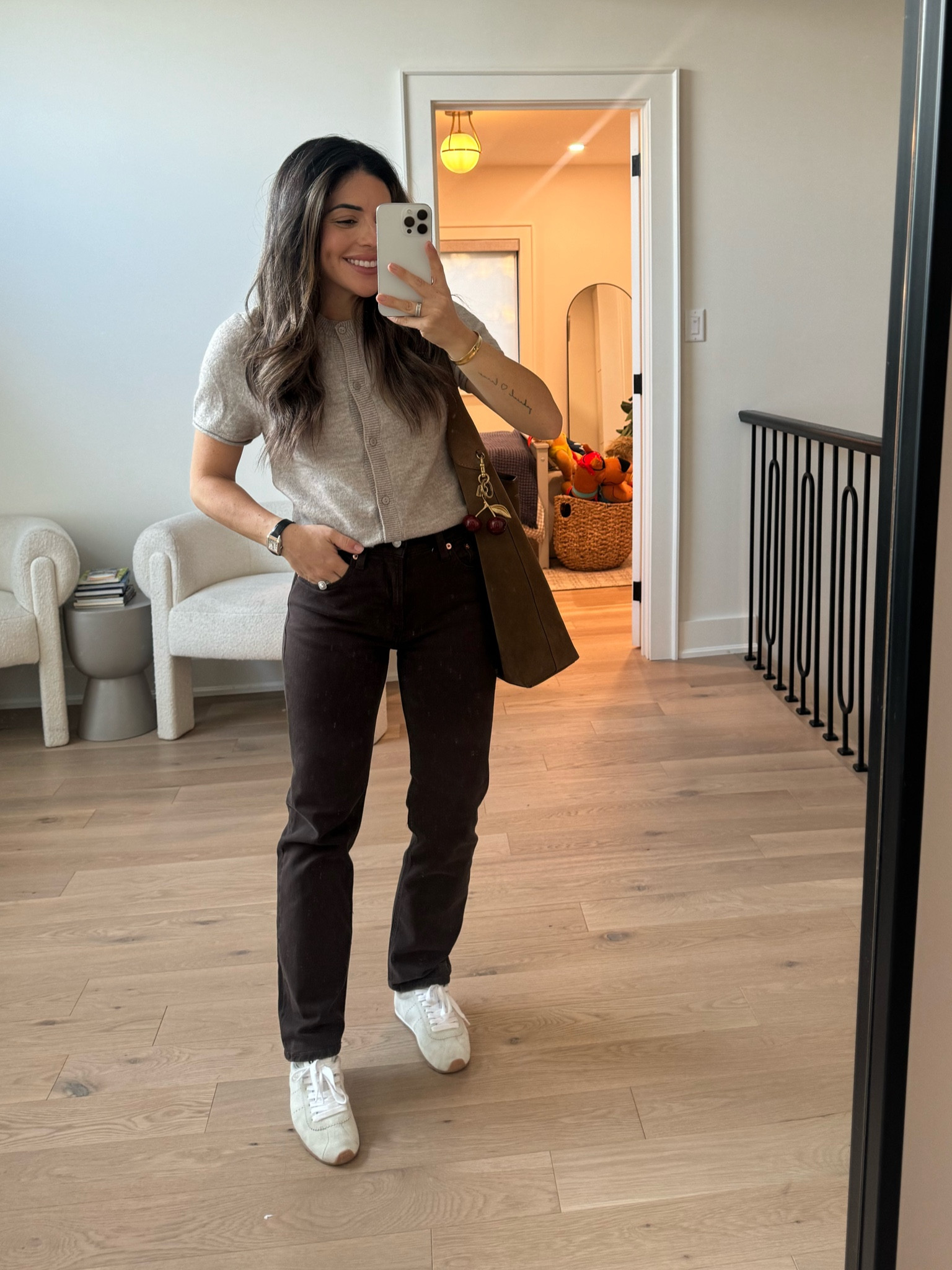 Todays outfit for the hair stylist 

Top - XS 
jeans - 25 petite 

#LTKstyletip #LTKcanada