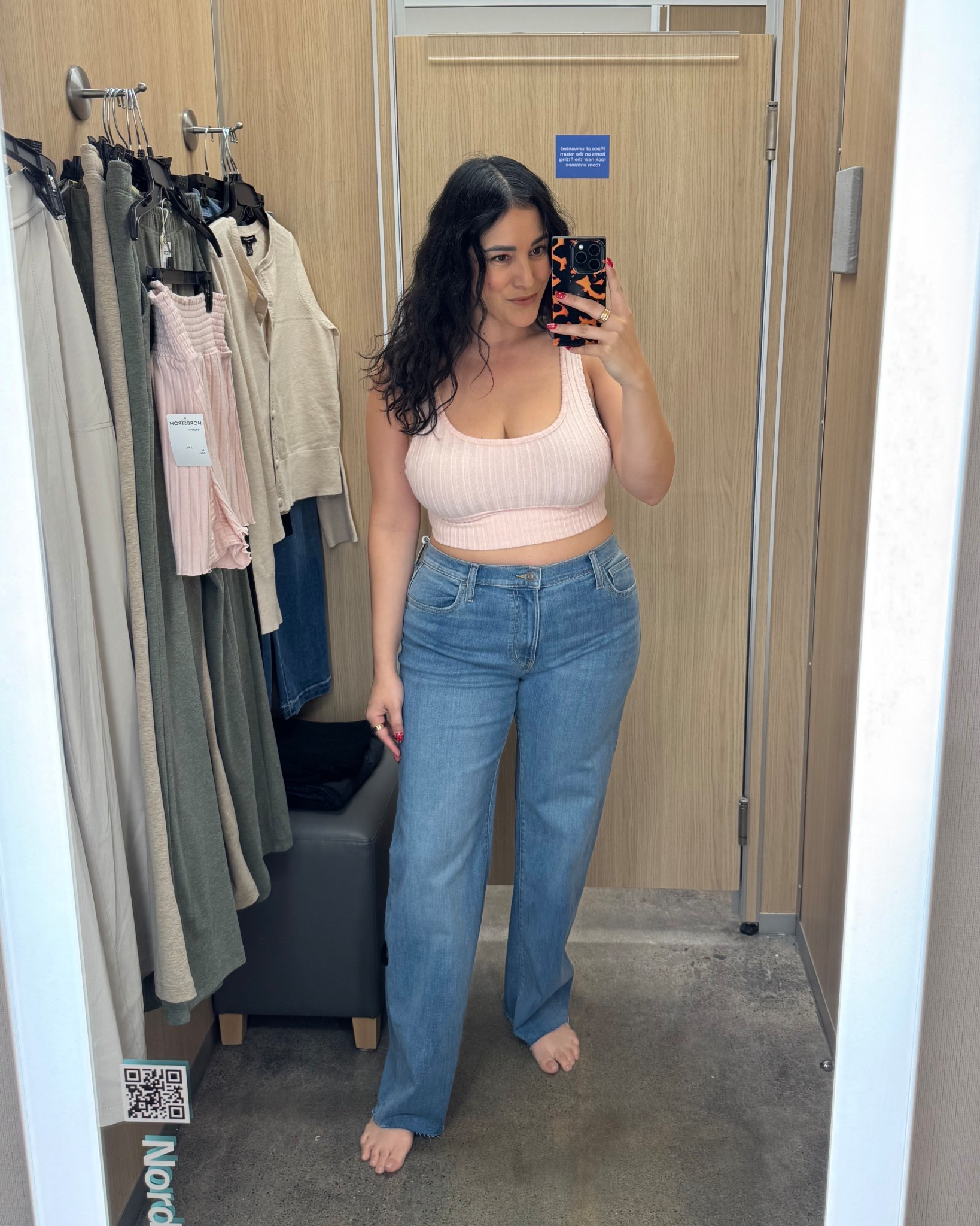 Relaxed wide-leg denim styled with a simple tank for an easy off-duty outfit.

Tank // M
Jeans // 10

#LTKootd #LTKOver40