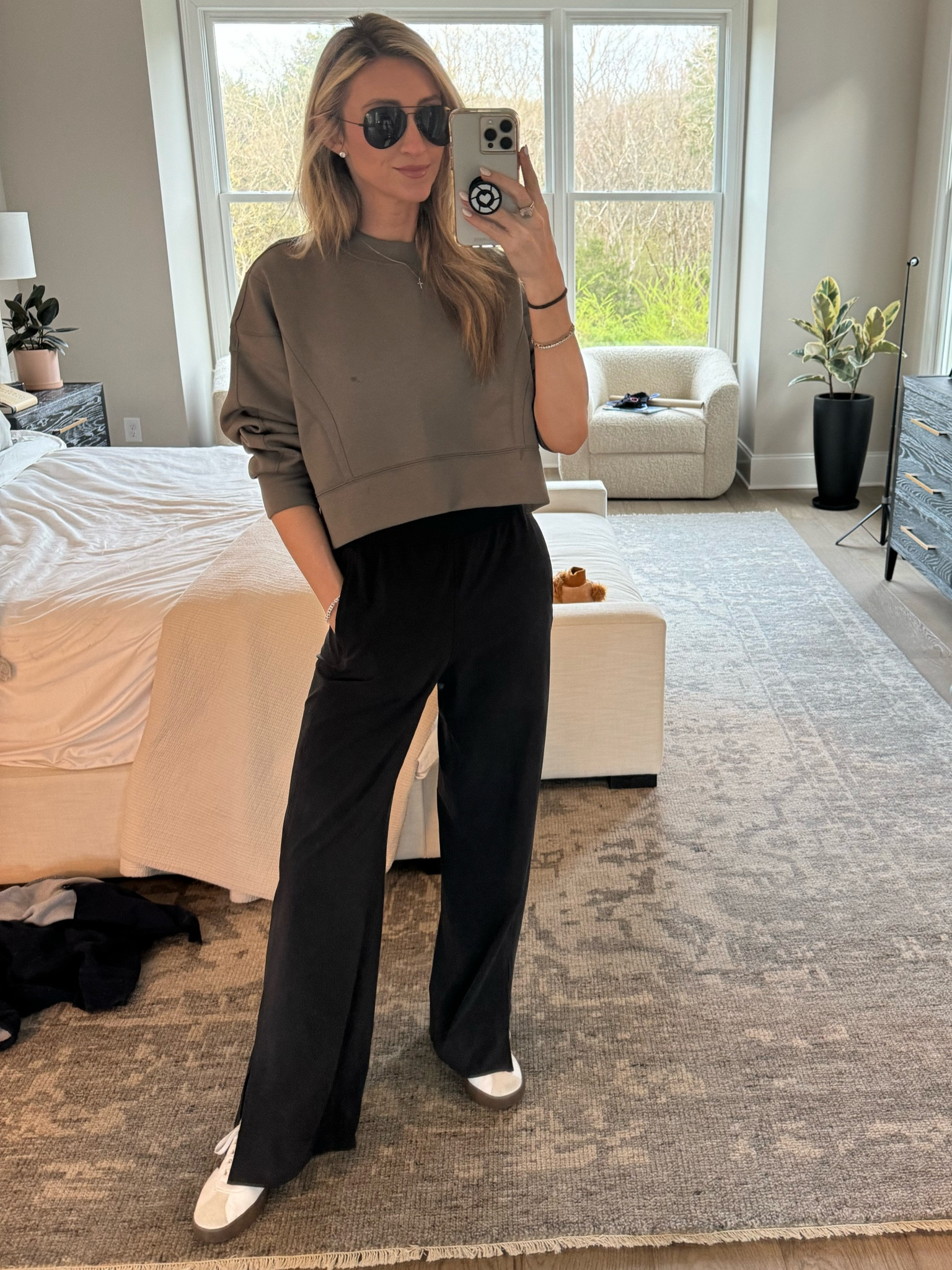 Comfy soccer Saturday outfit. Mom style. Casual style. Athlesiure. 

#LTKfindsunder100 #LTKstyletip #LTKsalealert