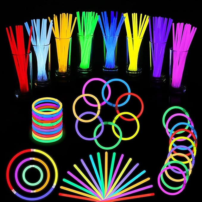 SULOLI 45PCS Glow Sticks Party Pack Neon Glowsticks Kids Glow Bracelets Dark Party Supplies | Amazon (UK)