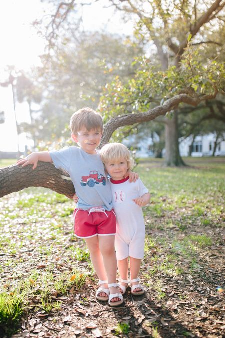 Enjoying the feeling of sun on our arms while taking our spring wardrobes out for a spin in the neighborhood thanks to the new Shrimp & Grits Kids Americana Collection, now live on their site! These are the most adorable styles that will effortlessly & comfortably take your littles from spring to summer  #shrimpandgritskids #sgk #ad 