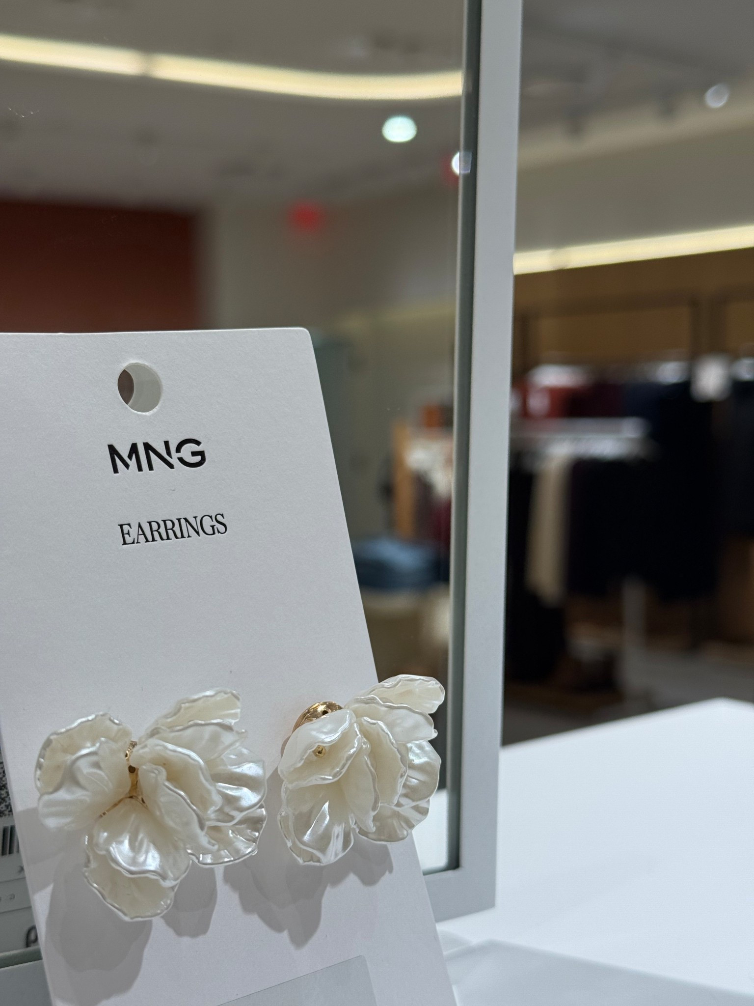 These earrings are so gorgeous! 😍

#LTKStyleTip #LTKWedding #LTKFindsUnder50