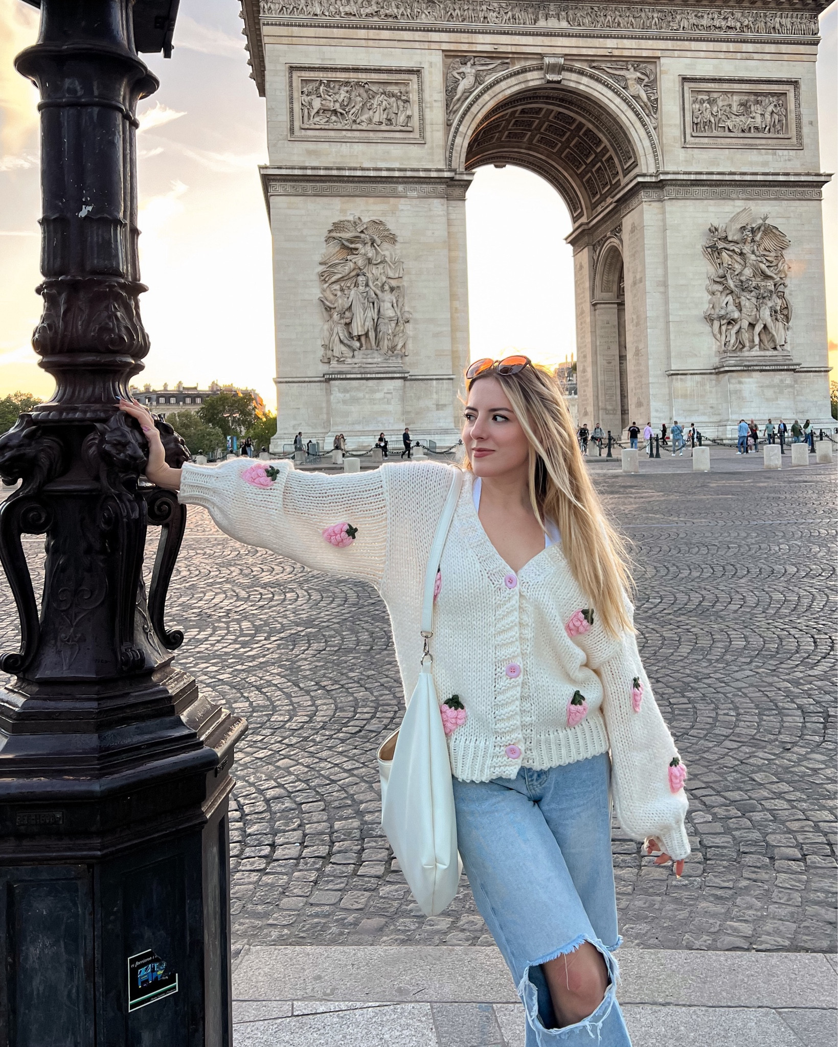 Chunky knit strawberry cardigan off Amazon. I have been wearing this nonstop. It’s super comfy and more affordable than other ones I have found that have this design. 



#LTKFindsUnder100 #LTKStyleTip