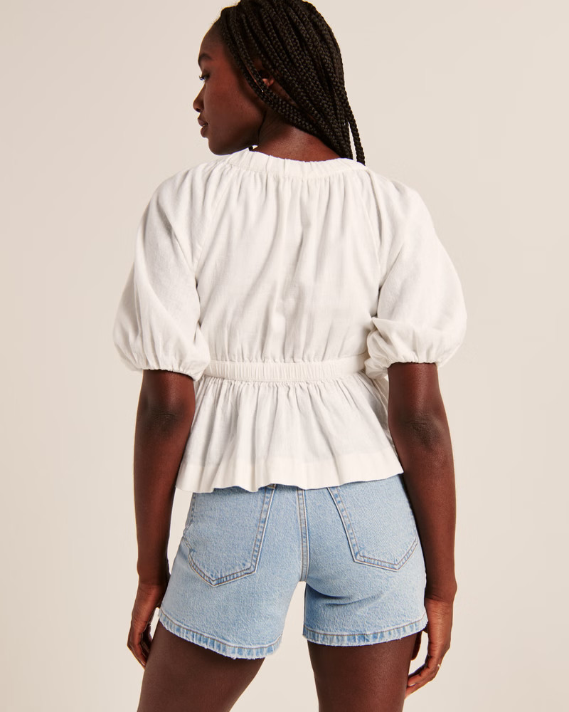 Short-Sleeve Linen-Blend Plunge Top | Abercrombie & Fitch (US)