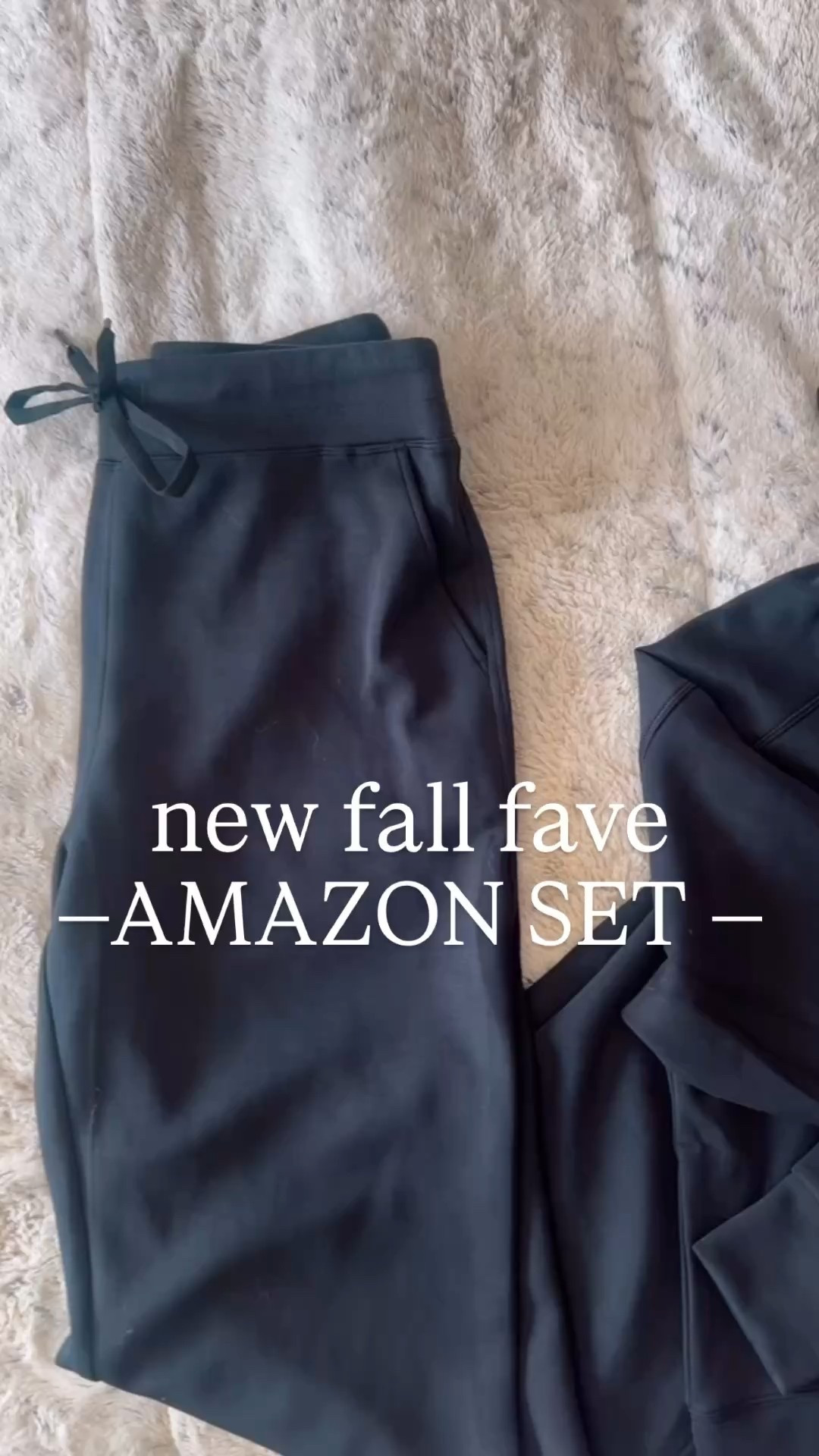 XS in sweatshirt and S in sweats! True to size 