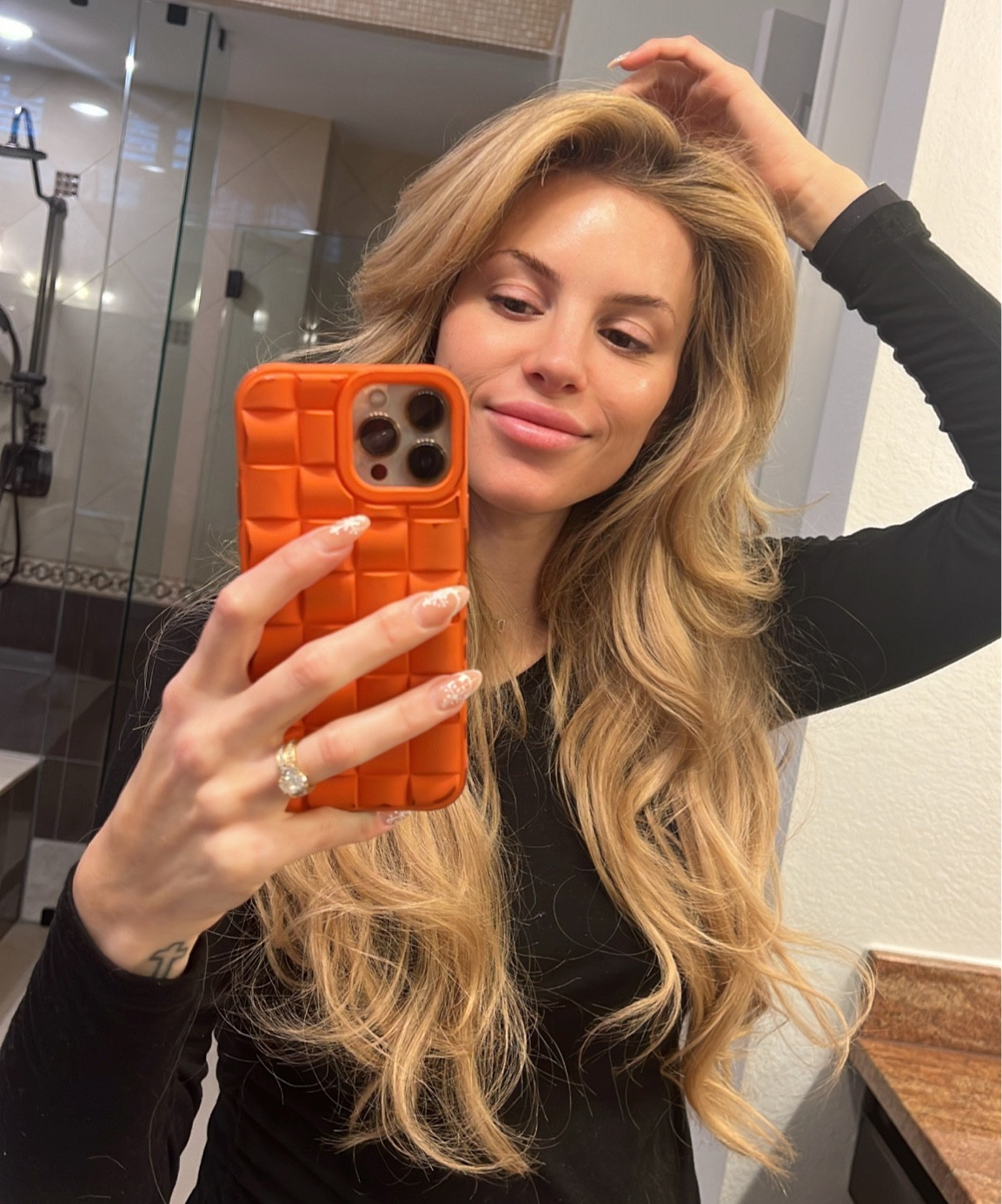 All my secrets to BIG hair! #volumehair #bighair #dysonairwrap 

#LTKstyletip