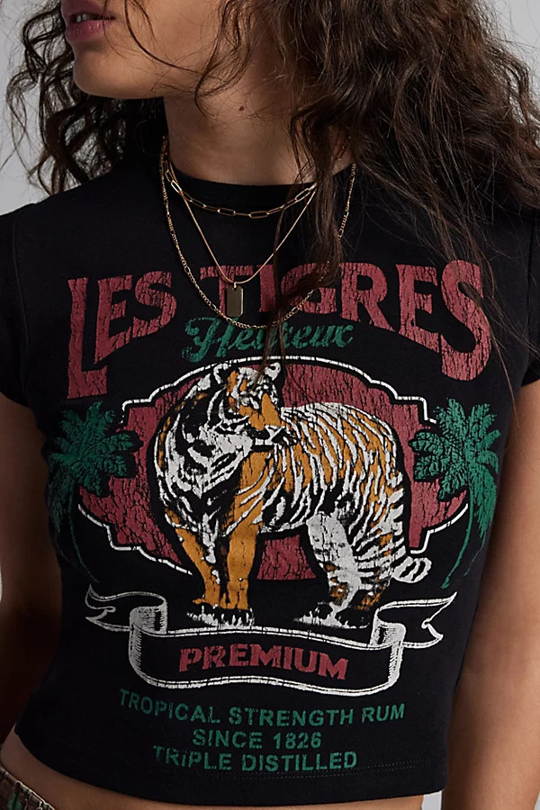 Les Tigres Graphic Fitted Baby Tee in Black, Women's at Urban Outfitters | Urban Outfitters (US and RoW)