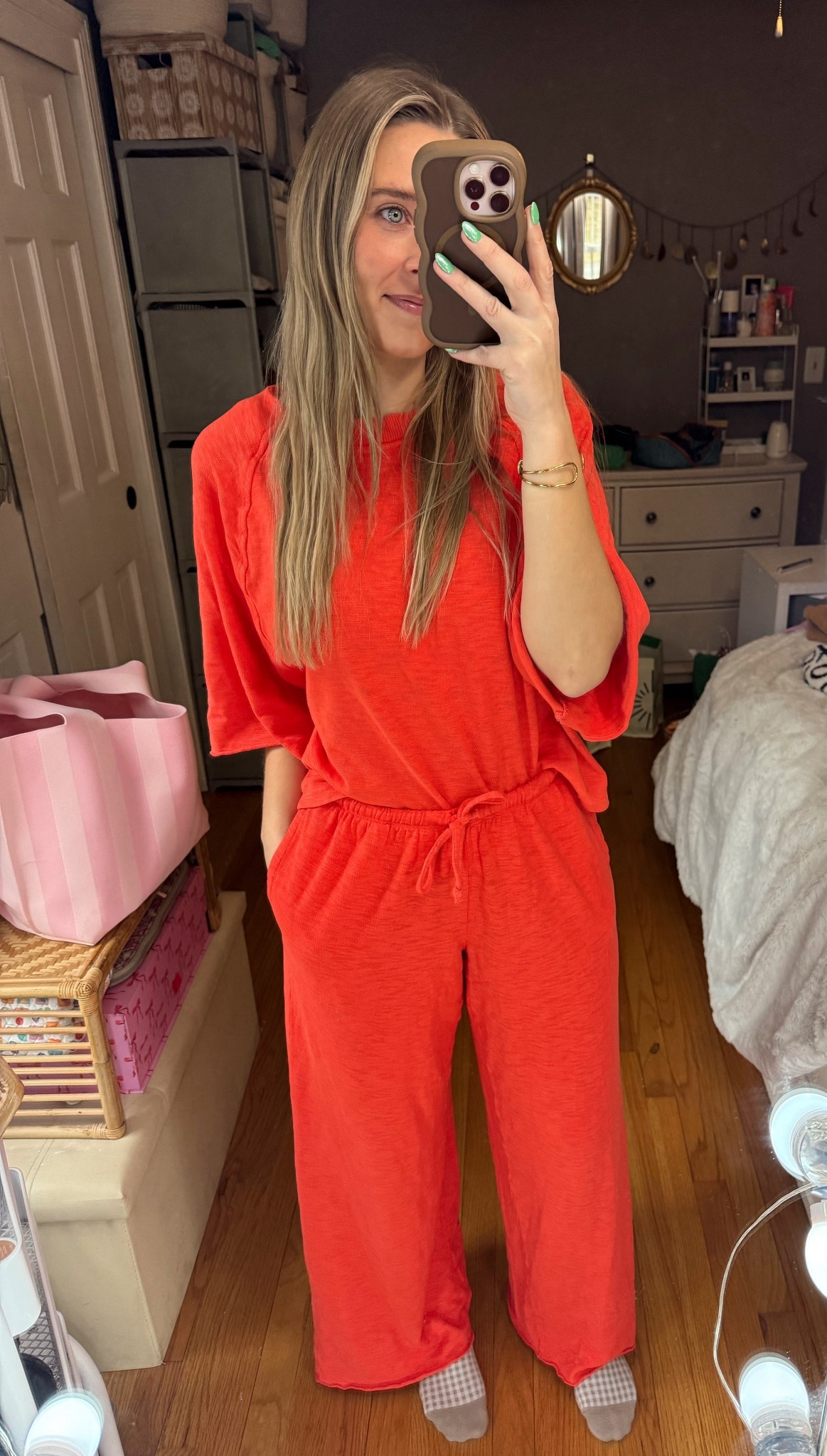 The most perfect set for spring☝🏼🌷

#americaneagle #aerie #spring #springoutfit #lounge #loungewear #casualoutfit

#LTKSeasonal #LTKSaleAlert #LTKootd