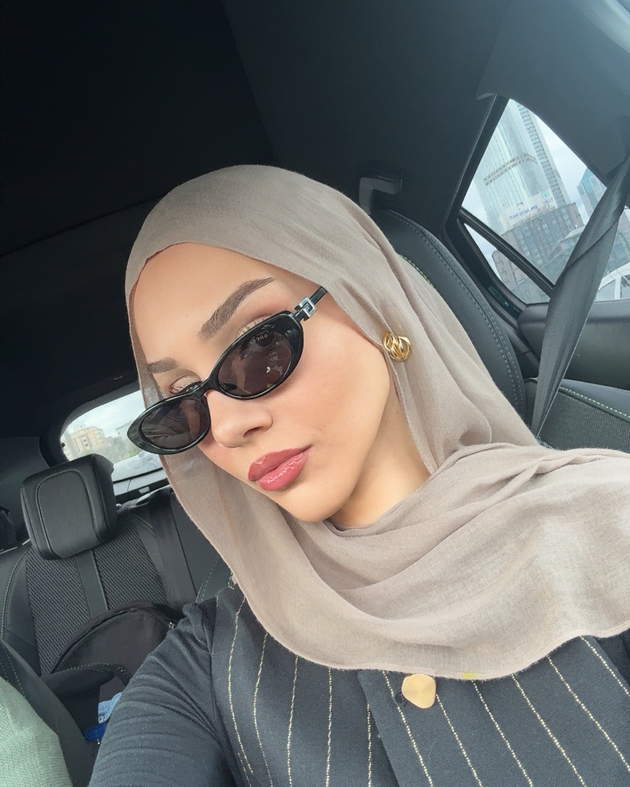 my fav glasses are on sale!!  50% off on sunglass hutt

#LTKU #LTKCyberWeek #LTKootd