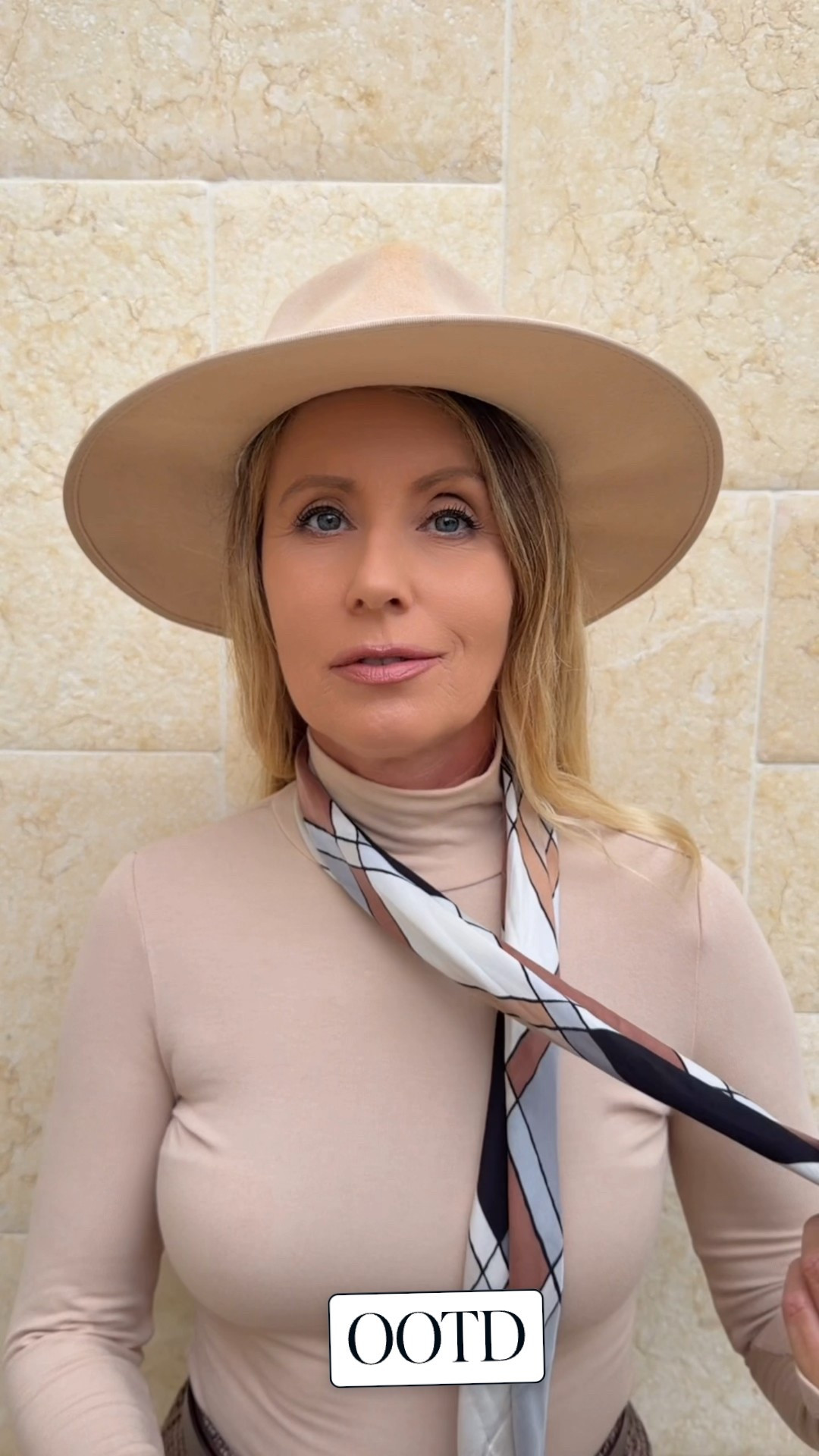 Here’s one of my favorite ways to add a scarf to an outfit !

#LTKGiftGuide #LTKHoliday #LTKWorkwear