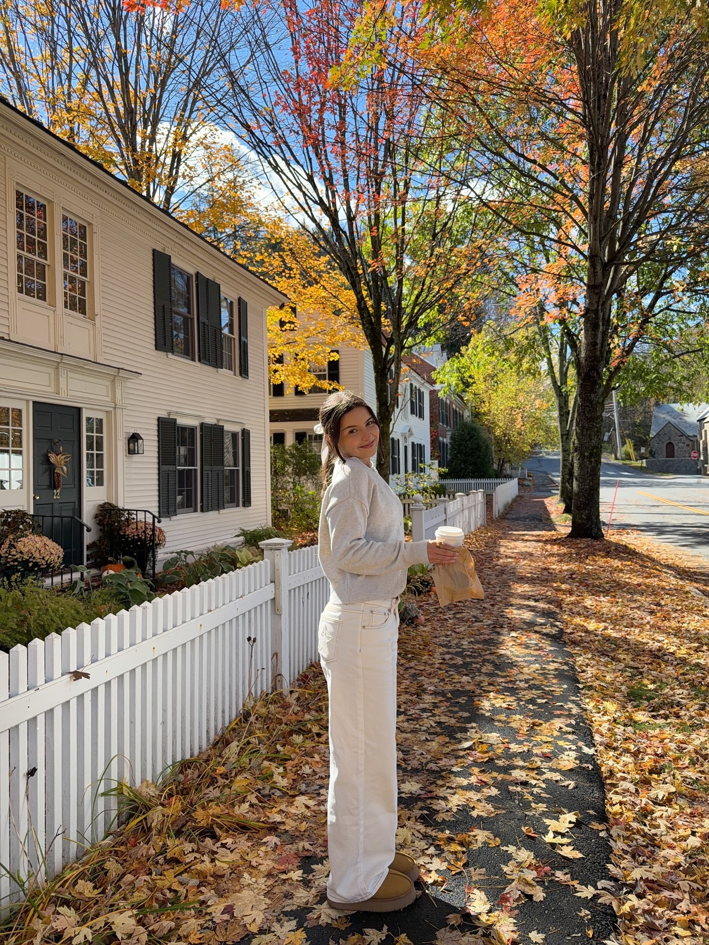 a love letter to fall 💌 these fall ugg boots on repeat 