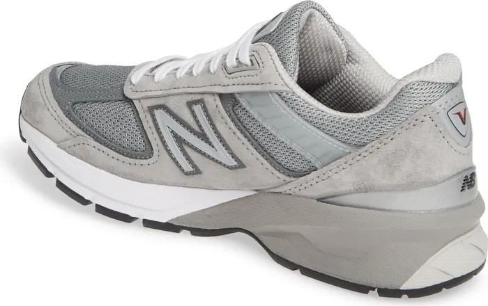 990v5 Sneaker (Women) | Nordstrom
