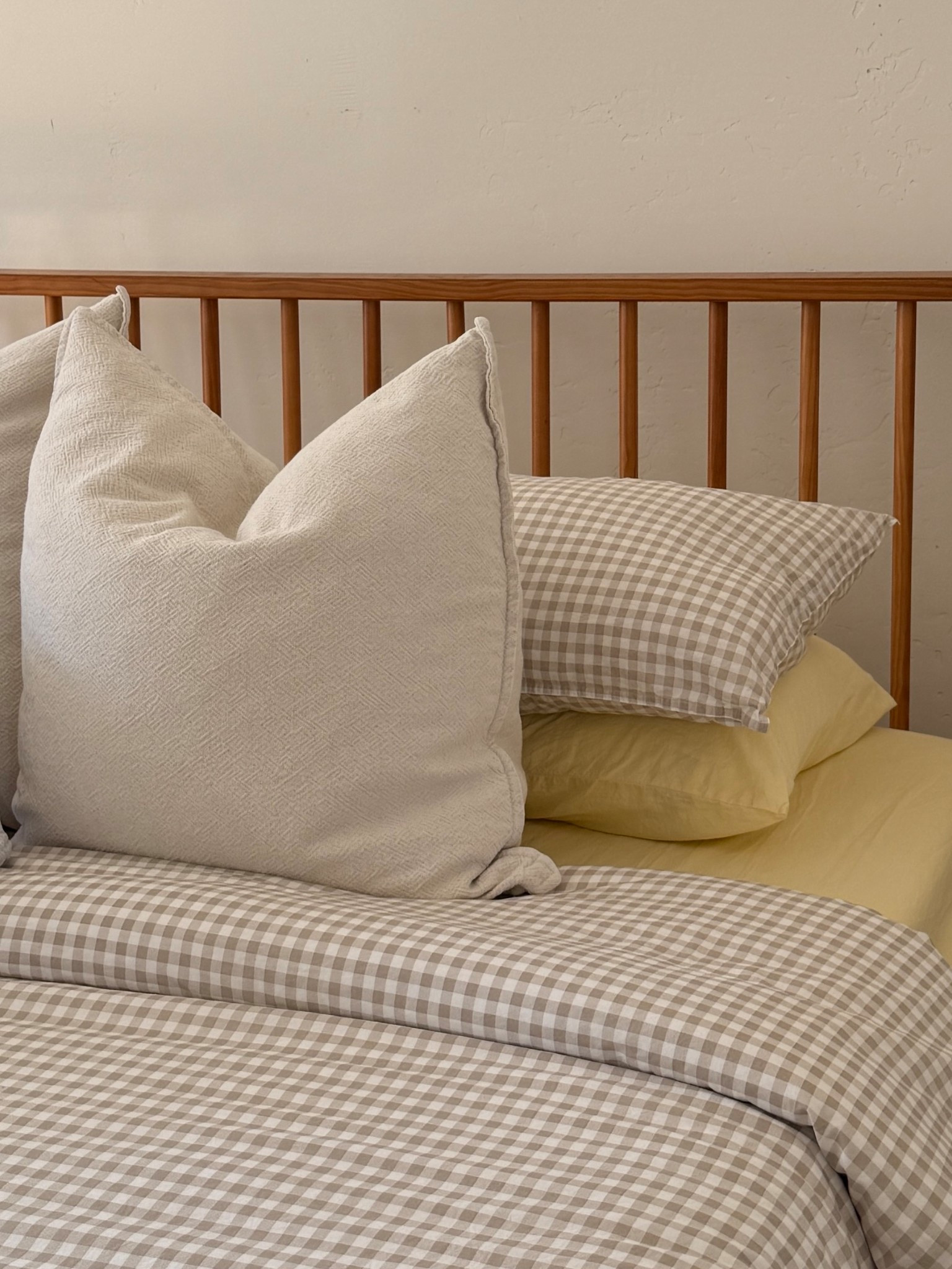 Coastal cottage meets color bedding 🍋 

#LTKHome #LTKFindsUnder100