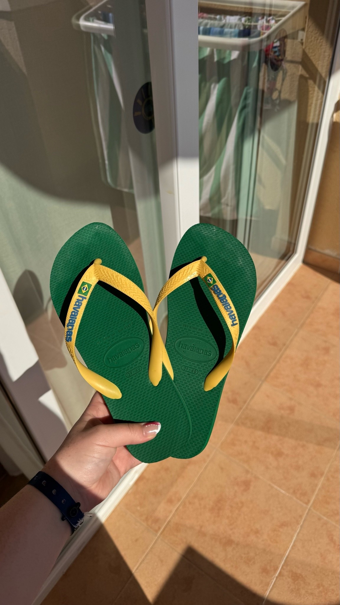 Havaianas on Amazon for £10 cheaper! 


Amazon Find, flip flops, holiday outfits

#LTKsummer