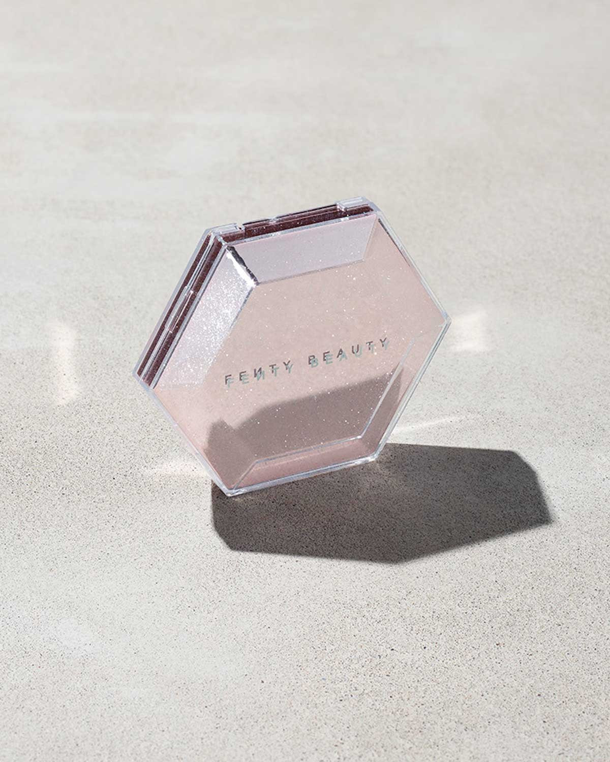 DIAMOND BOMB ALL-OVER DIAMOND VEIL | Fenty Beauty