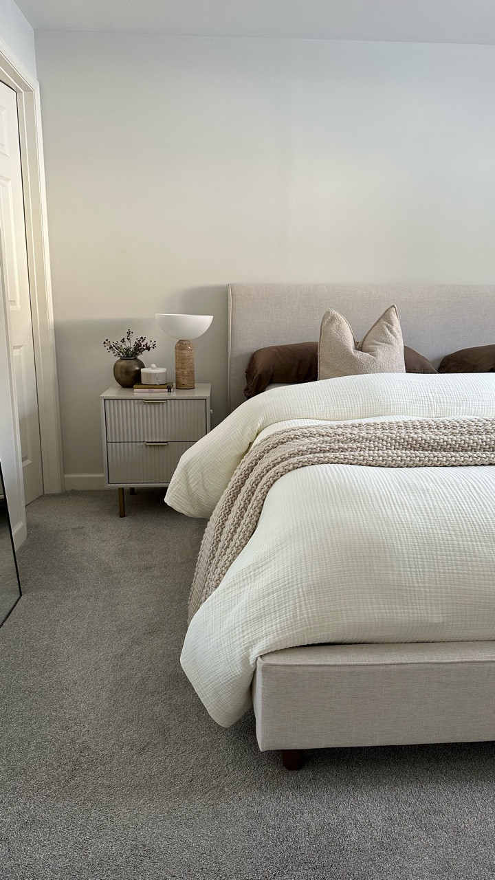 New week, new silky espresso and creamy vanilla bedding combo ☕️🍨☁️
@onequince 

marshmallow bedding, duvet, bedding sets, cozy bedding, winter bedding, bedding combo, neutral bedroom, modern bedroom design

#bedroomrefresh #cozybedroom #neutralbedroom #bedroominspo #bedroomdecor

#LTKSaleAlert #LTKHome