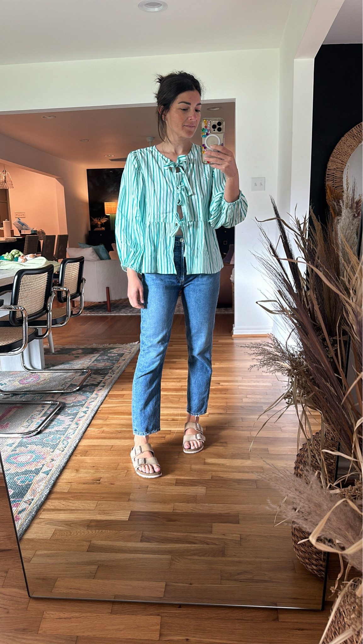 I’ve been seeing so many tie front shirts that are adorable but 💰💰💰I wanted to try one first before investing in a piece!

This Amazon one was, surprisingly, great quality! Feels like a structured rayon with a cool touch that can be dressed up (think, favorite daughter tailored black pants) or down (with jeans as picture).

#LTKfindsunder50 #LTKstyletip #LTKworkwear