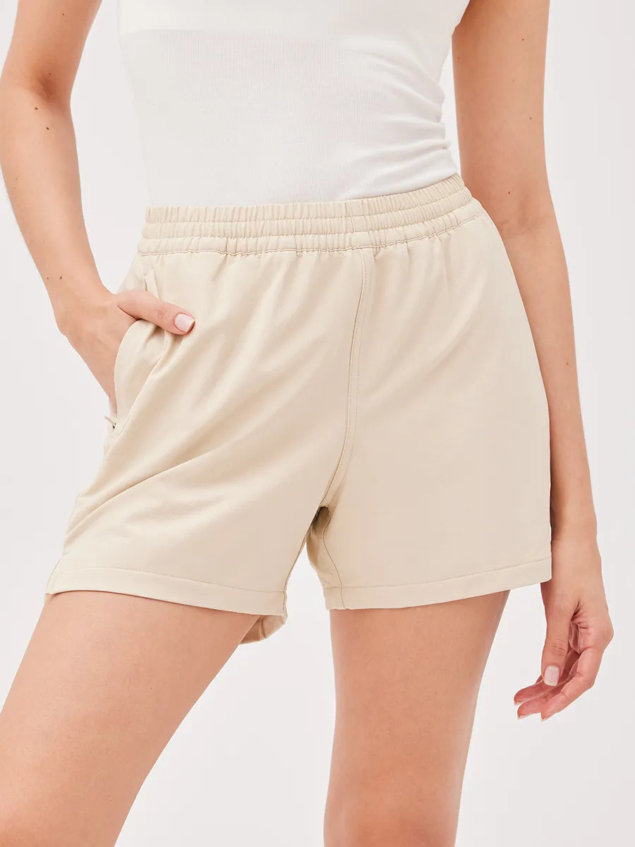 RecTrek 4" ShortA Heart | Outdoor Voices