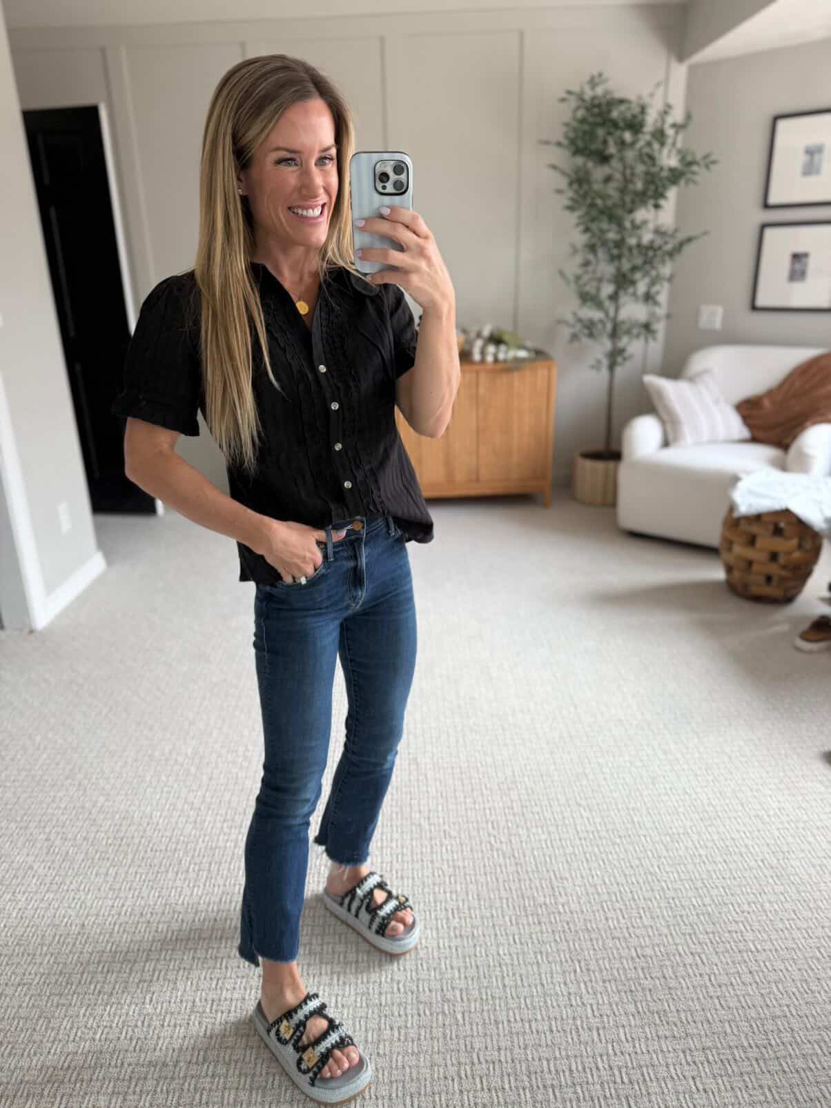 Casual spring outfit

Blouse  sandals  denim jeans  mom outfit  Amazon fashion 

#LTKmomlife #LTKgrwm #LTKootd