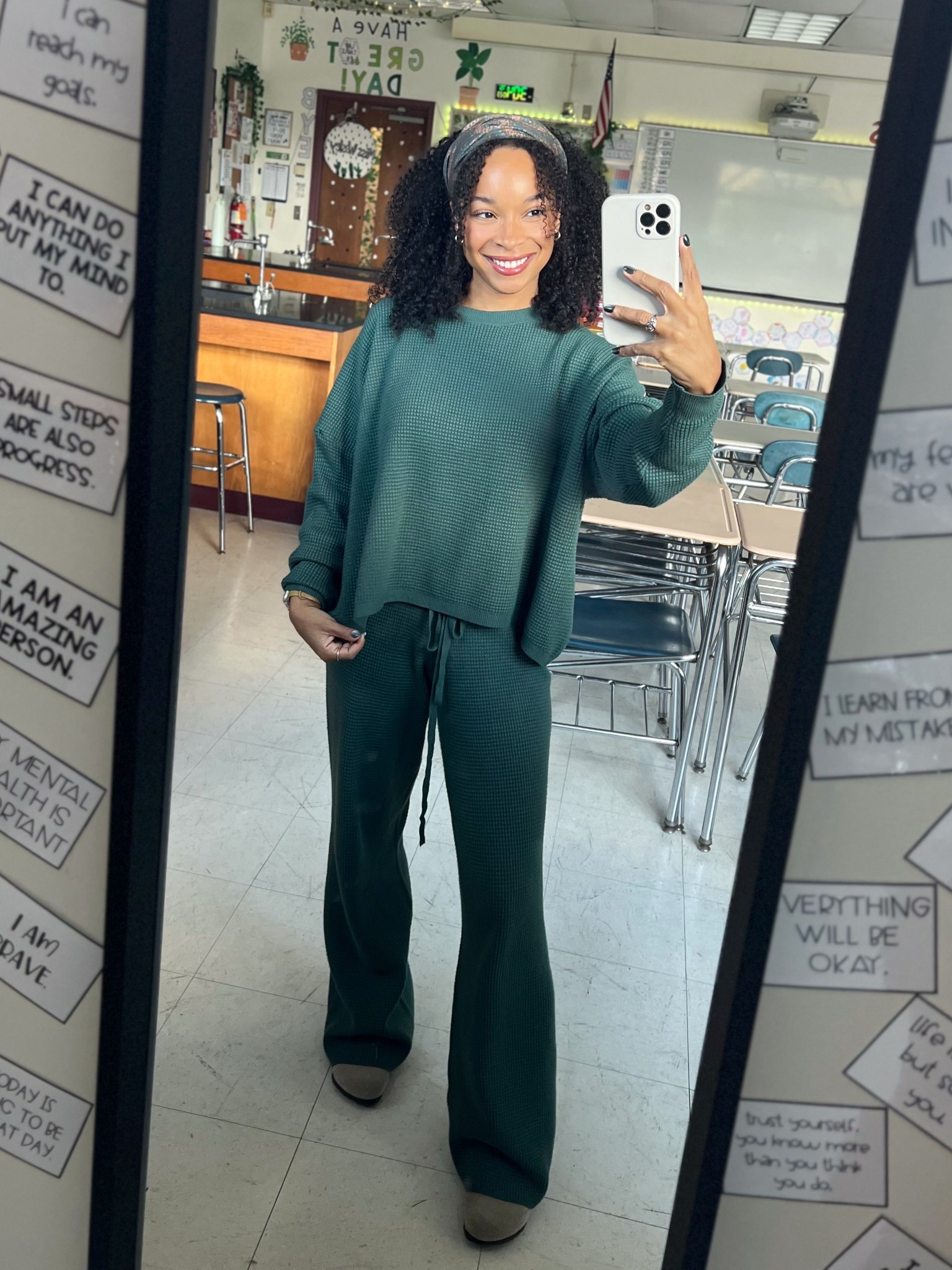 TeacherOutfit 💚 CalledToSurf Code: “TAYLORANNE” 

#LTKStyleTip #LTKWorkwear #LTKSeasonal