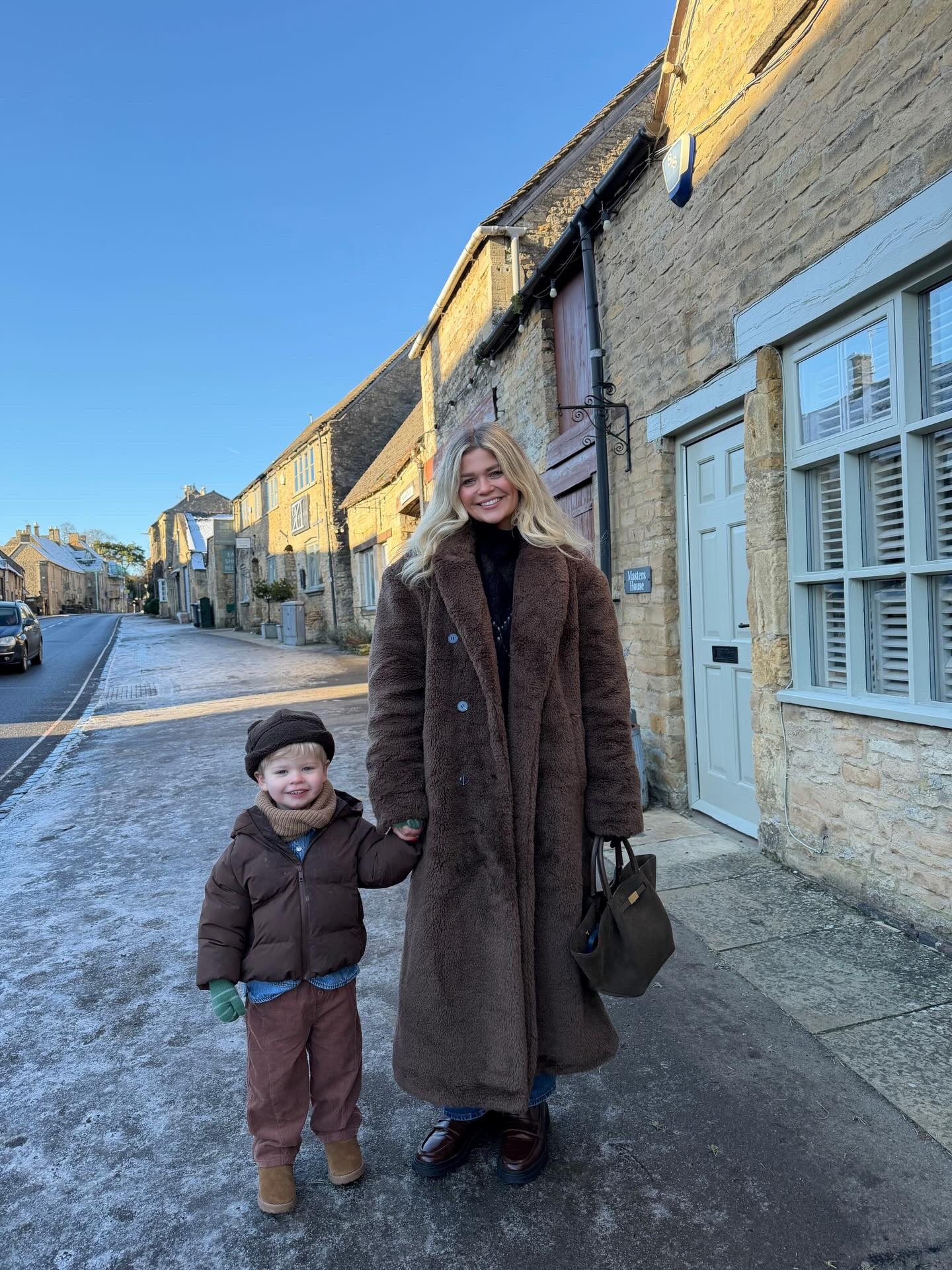 A very cold Sunday in the Cotswolds. 🫶🏼🐻❄️🥰

#LTKuk #LTKwinter #LTKjeans