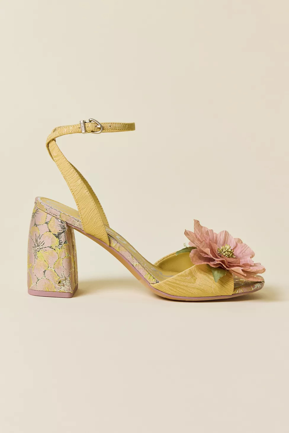 Circus NY By Sam Edelman Aria Flower Sandal | Urban Outfitters (US and RoW)