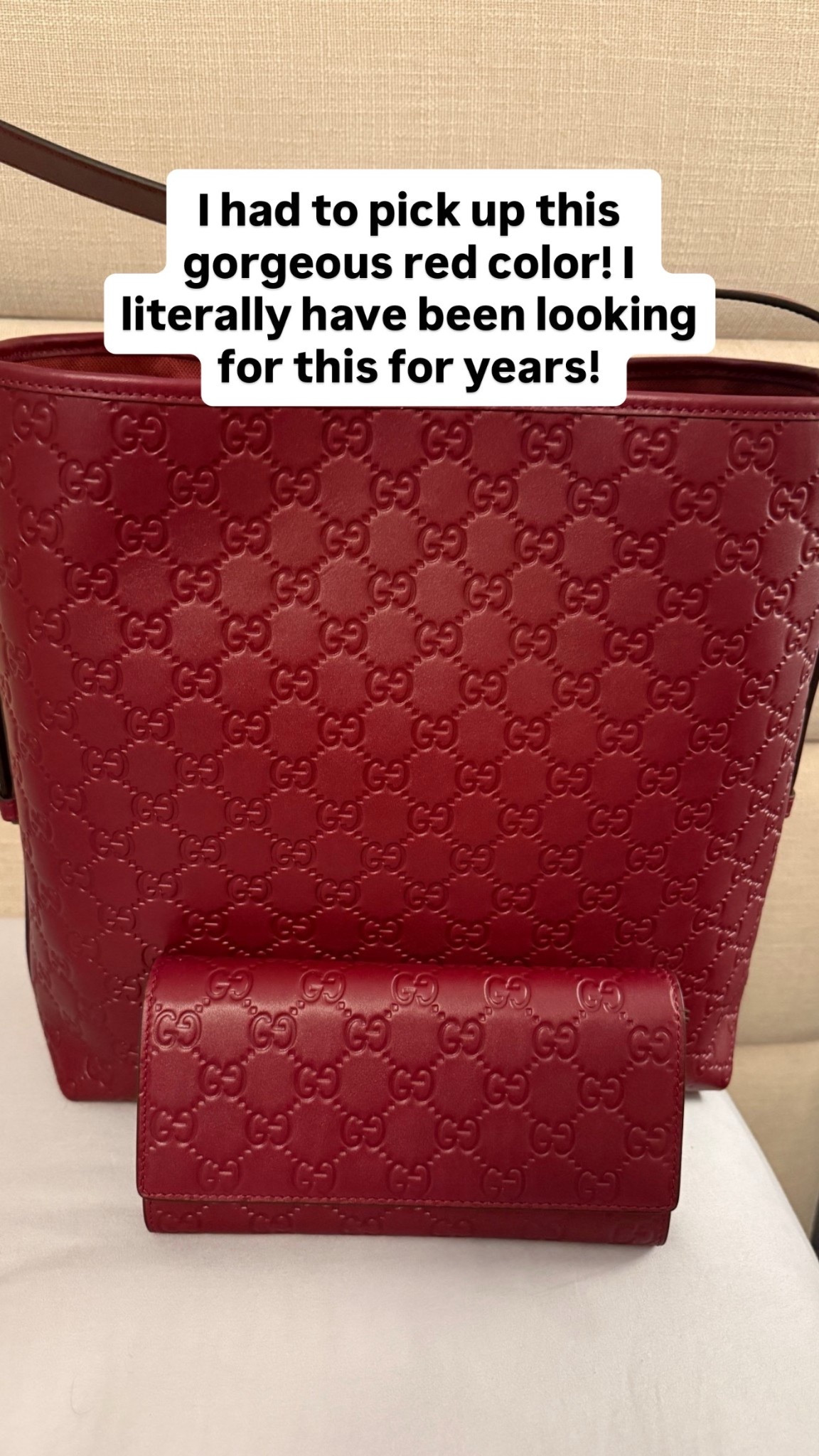 The person Wallet of my dreams! #gucci #redpurse #guccipurse

#LTKStyleTip #LTKGiftGuide #LTKSeasonal