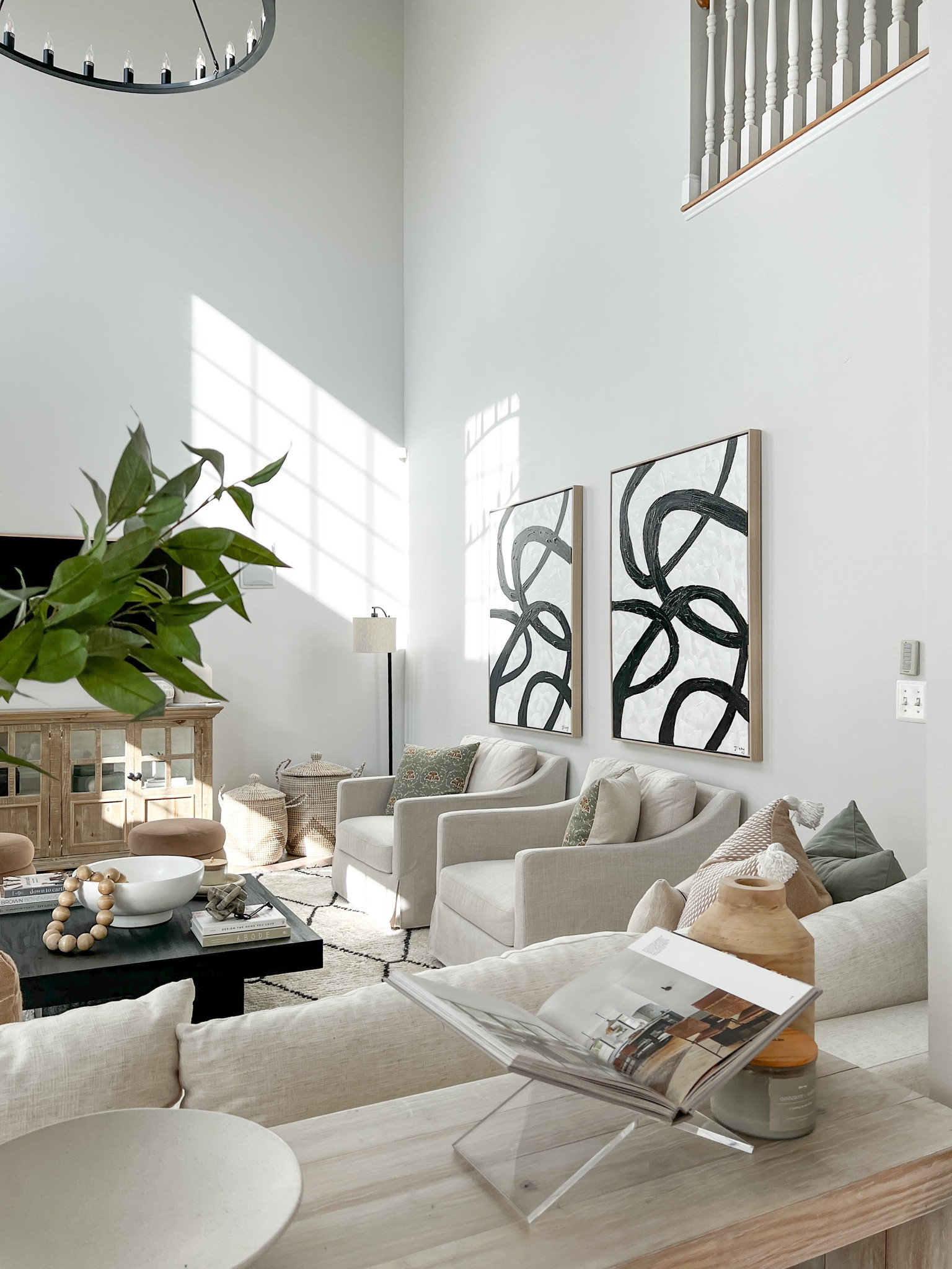 Family room, living room, coffee table, accent chair, area rug, console, wayfair, amazon, Target

#LTKstyletip #LTKfamily #LTKhome