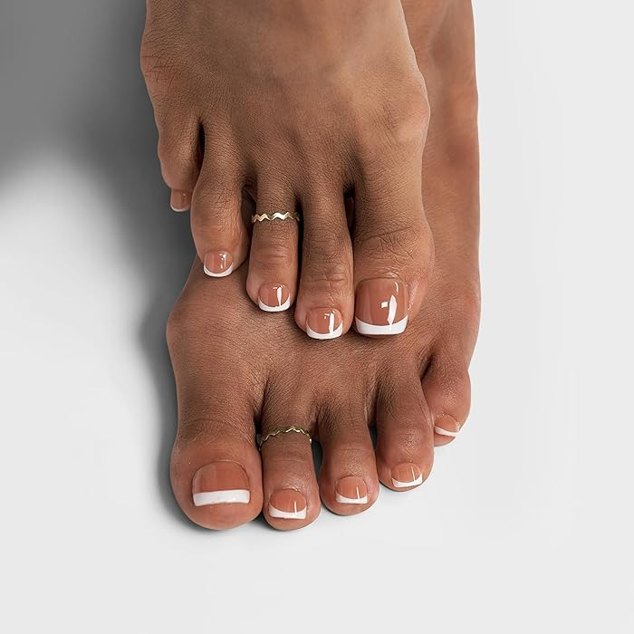BTArtbox Press on Toenails Short, White French Tips Toenail Press Ons Square for Women, Fit Perfe... | Amazon (US)