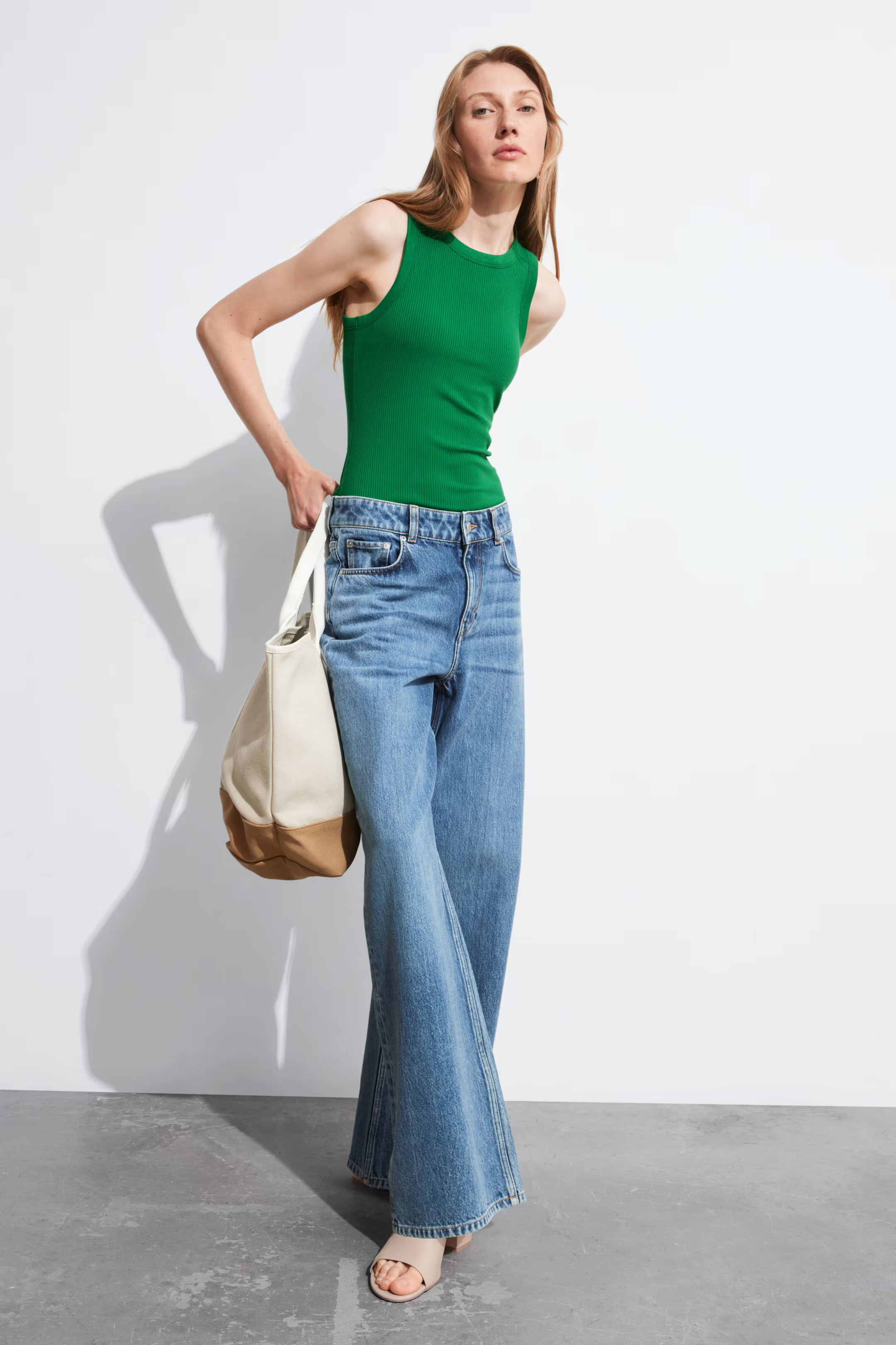 Strakke tanktop | H&M (DE, AT, CH, NL, FI)