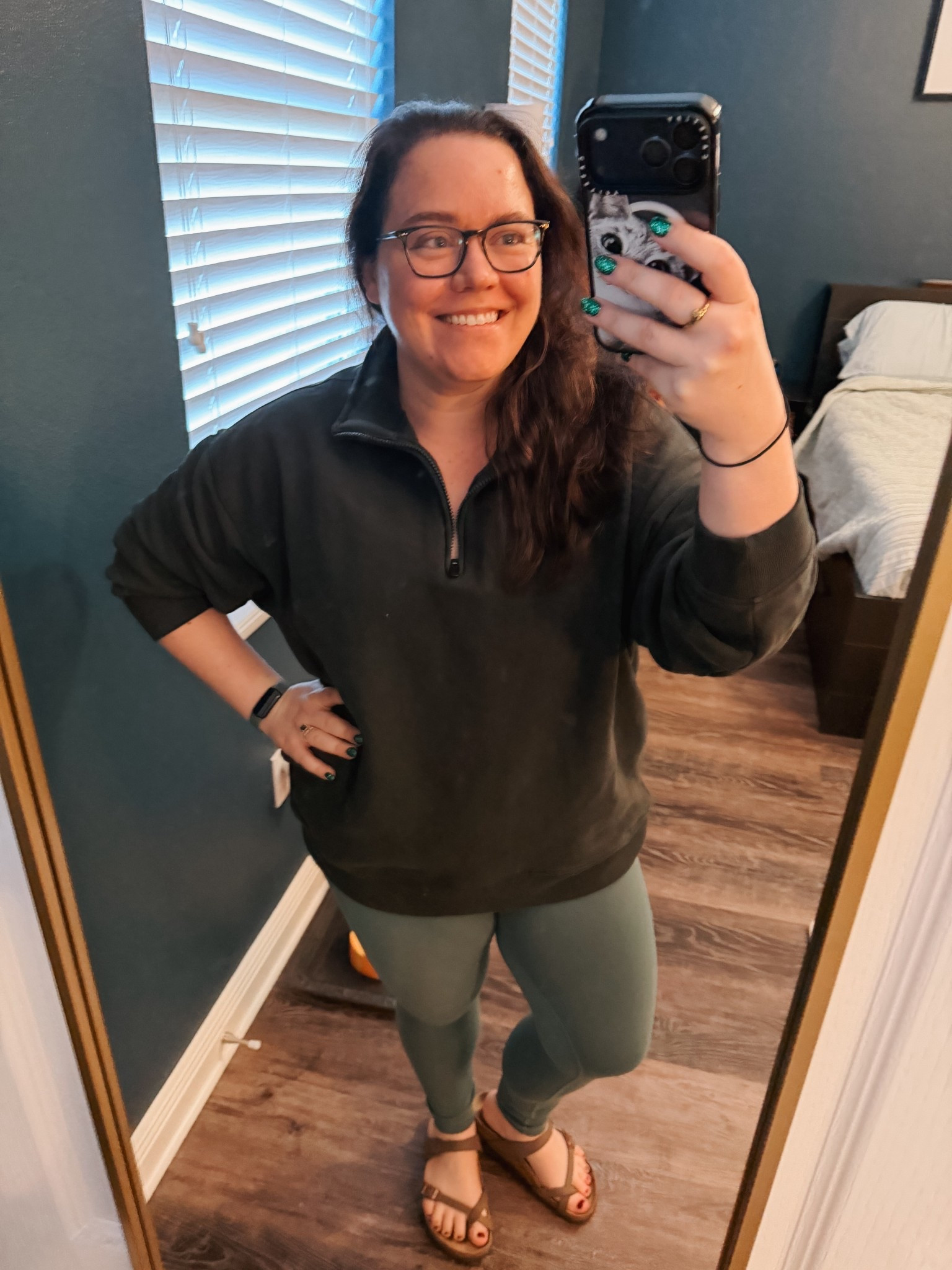 I’ve been living in this quarter zip. So comfy! I sized up but probably go with your true size (would still be a little oversized)

#LTKSeasonal #LTKootd #LTKActive