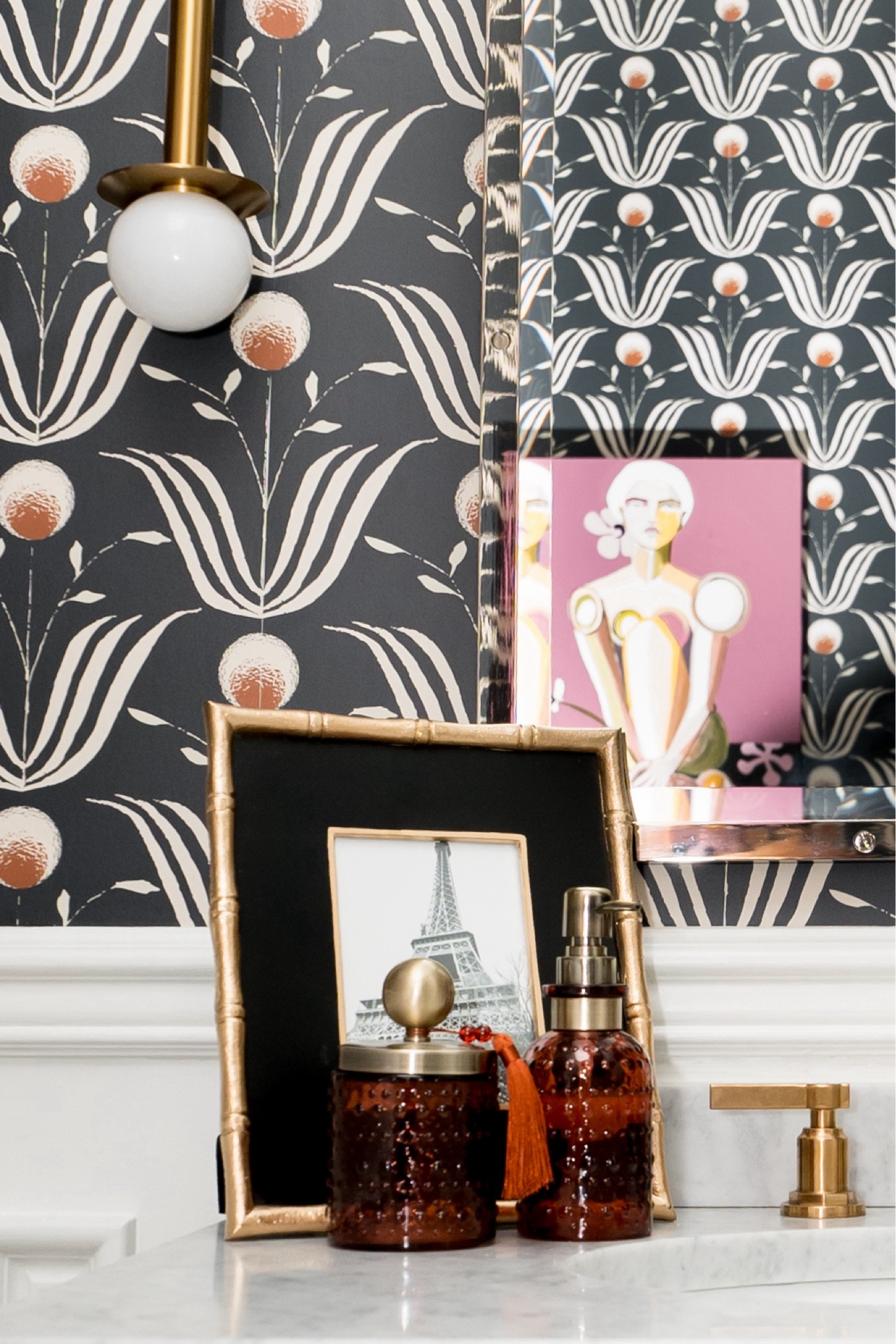 you best believe if I could wallpaper every inch of my house I would!! my powder bath pattern is on sale at @anthropologie this weekend too —
Perfect for sprucing up some spaces during this chilly week ahead! 

#LTKhome #LTKstyletip #LTKsalealert