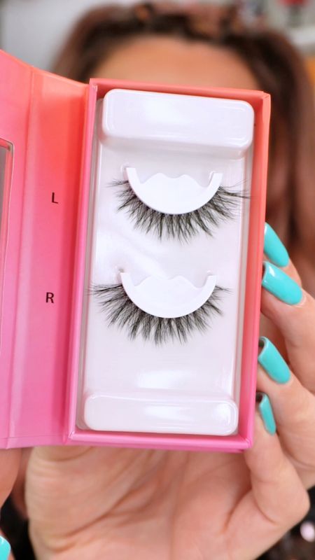 Self Adhesive Lilly lashes Try On💗 #LTKvideo #LTKbeauty