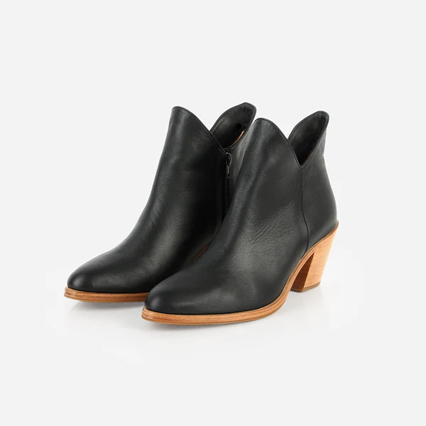 The Two Point Five Ankle Boot Black Water Resistant | Poppy Barley