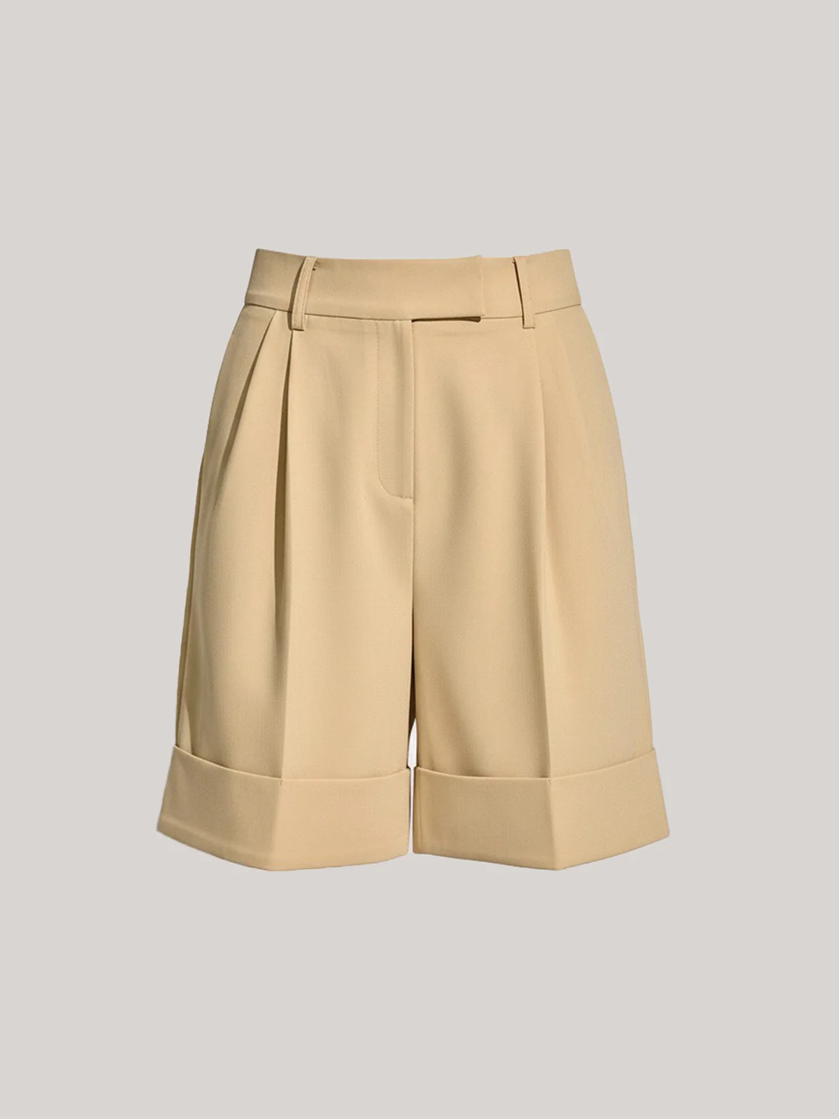 Pocket Mid-Waist Pleated Cuffed Shorts | Commense