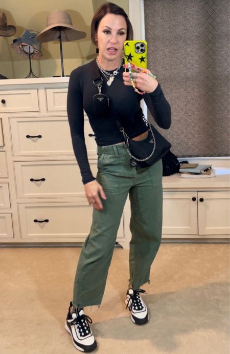I love the ear the green tone of these pants! The wide leg is slightly cropped so you can still show off your cute shoes! Wearing size small in shirt, size 4 in pants and 7.5 in sneakers. 

#LTKover40 #LTKfitness #LTKstyletip